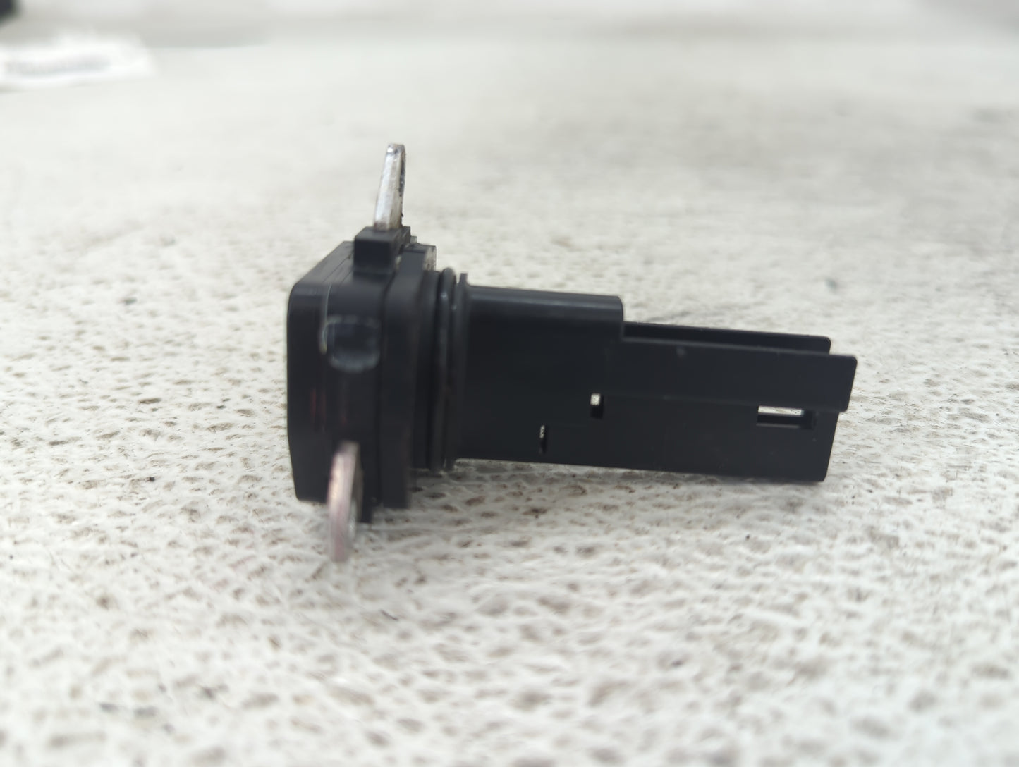 Subaru Xv Mass Air Flow Meter Maf 1485303 - Oemusedautoparts1.com