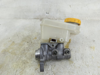 compare product Subaru Xv Brake Master Cylinder 1496916