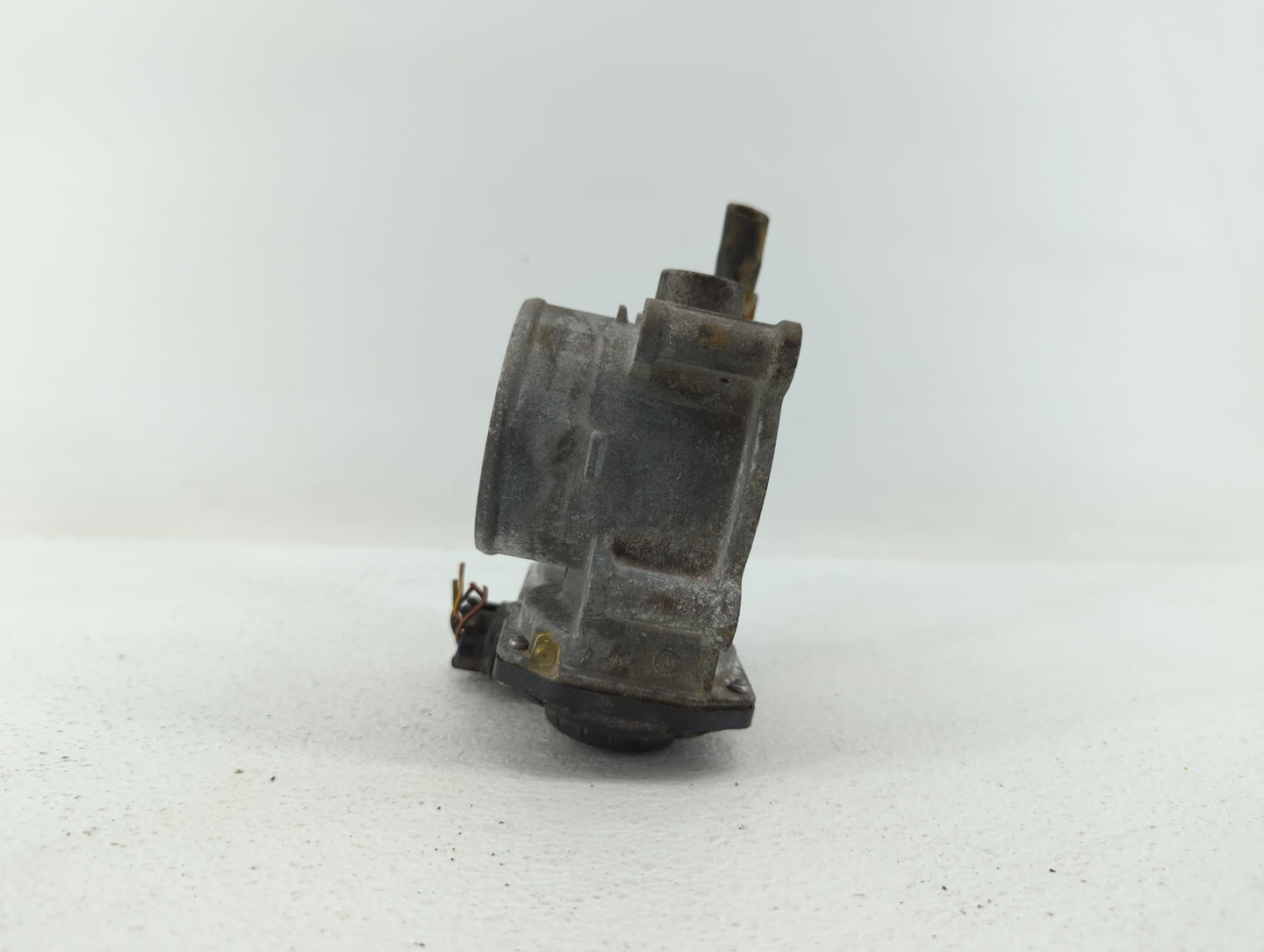 2013-2015 Subaru Xv Throttle Body P/N:16112AA380 Fits Fits 2011 2012 2013 2014 2015 2016 2017 OEM Used Auto Parts - Oemuseda