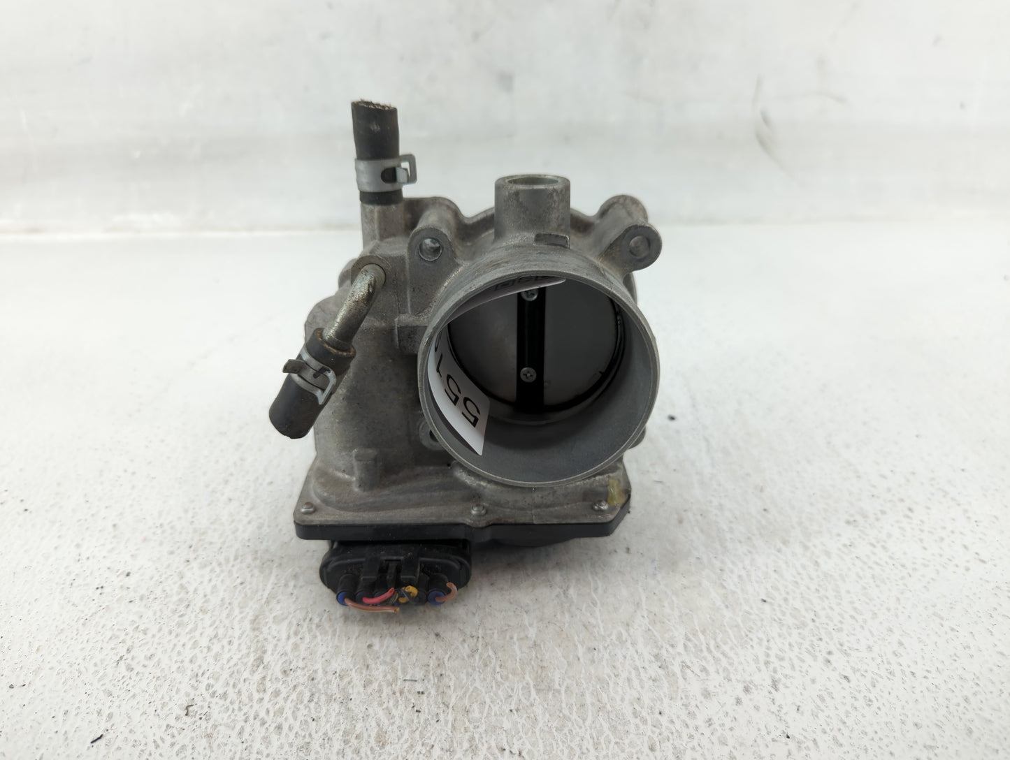 2013-2015 Subaru Xv Throttle Body P/N:16112AA380 Fits Fits 2011 2012 2013 2014 2015 2016 2017 2018 OEM Used Auto Parts - Oem