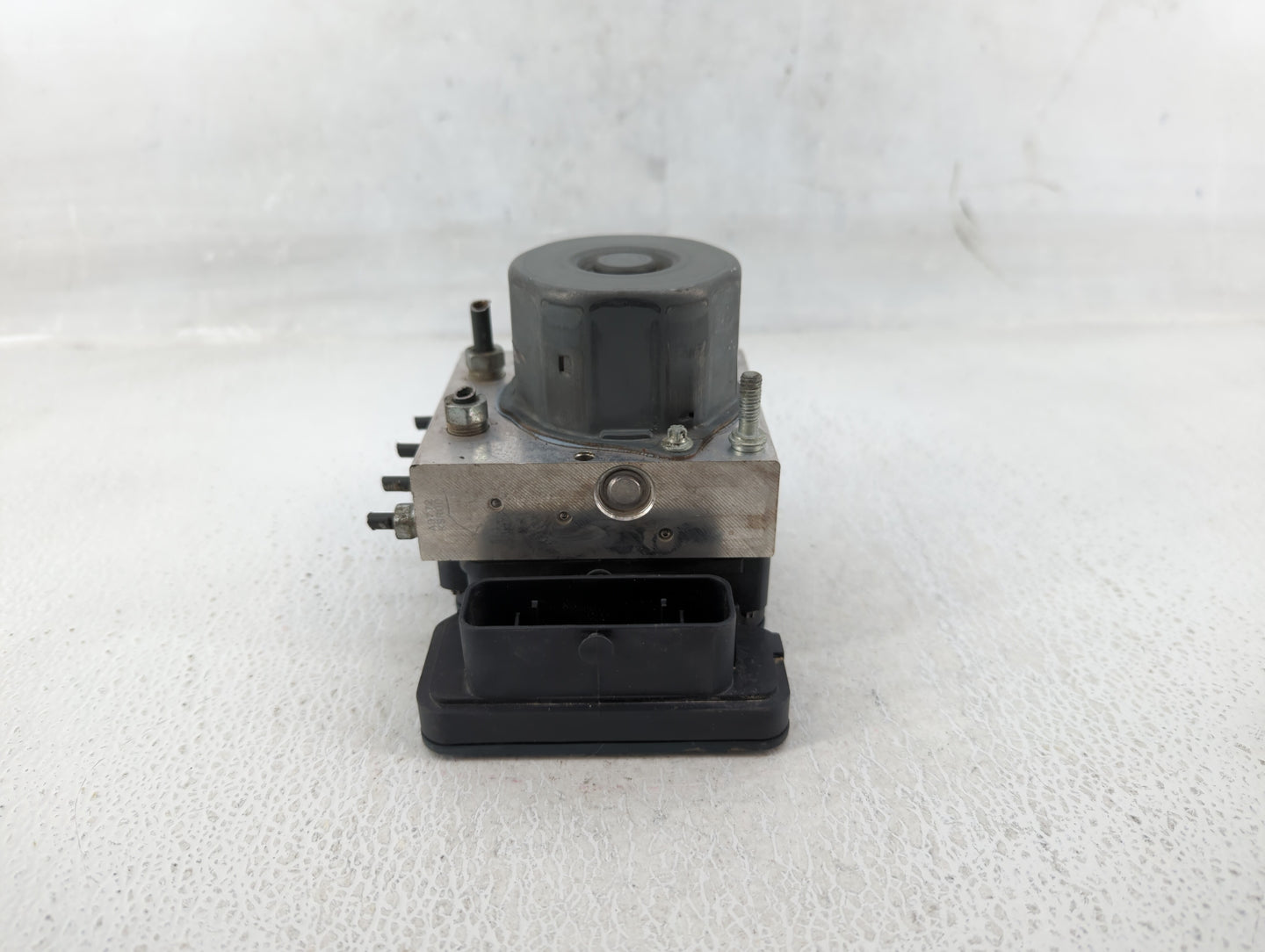 2015 Subaru Xv ABS Pump Control Module Replacement P/N:27536FJ220 Fits Fits 2016 OEM Used Auto Parts - Oemusedautoparts1.com
