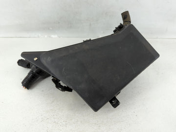 2015 Subaru Xv Fusebox Fuse Box Panel Relay Module P/N:MB100200B Fits OEM Used Auto Parts - Oemusedautoparts1.com