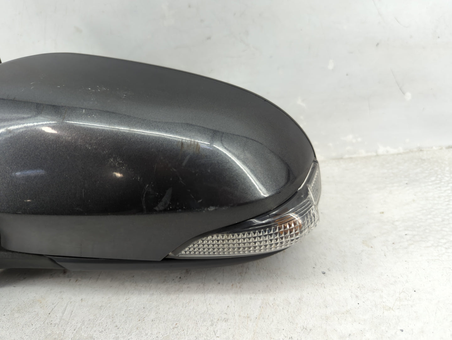 2013-2018 Toyota Avalon Driver Side View Mirror - Left Door Mirror OEM Used - Oemusedautoparts1.com