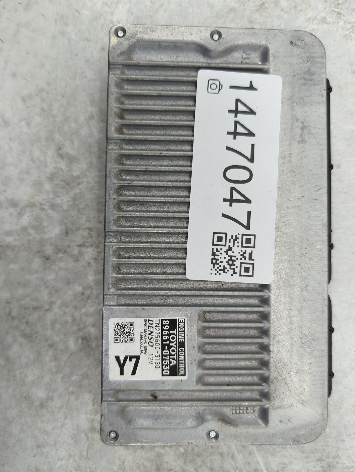 2015 Toyota Avalon PCM Engine Control Computer ECU ECM PCU OEM P/N:89661-07530 Fits OEM Used Auto Parts - Oemusedautoparts1.
