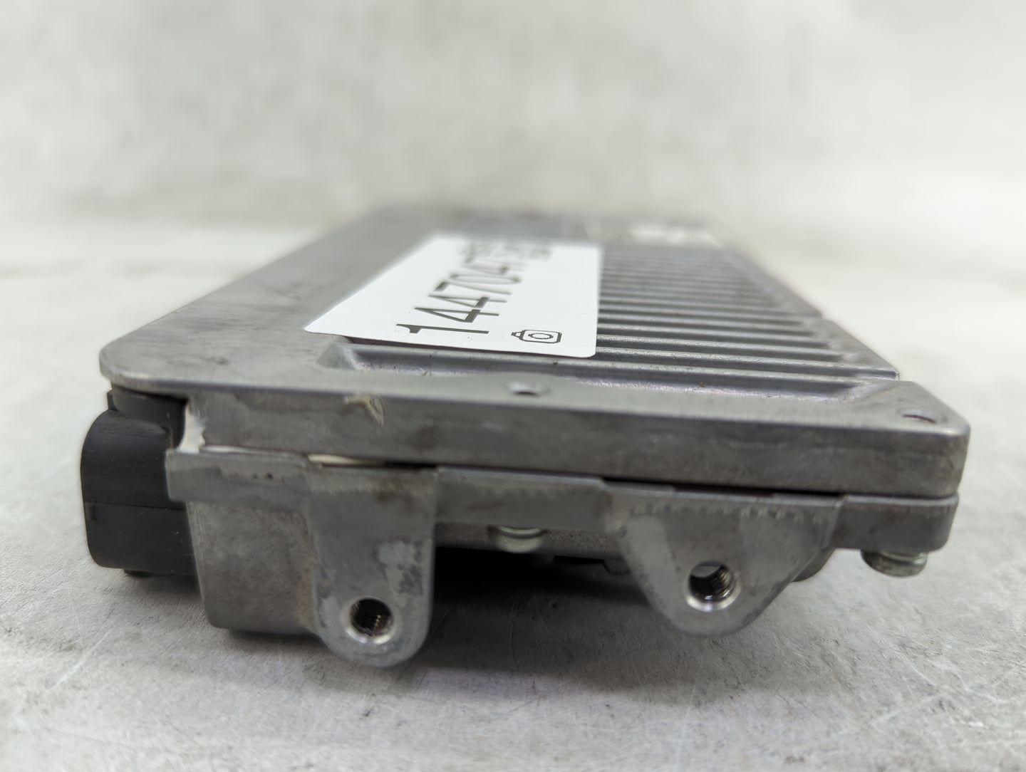 2015 Toyota Avalon PCM Engine Control Computer ECU ECM PCU OEM P/N:89661-07530 Fits OEM Used Auto Parts - Oemusedautoparts1.