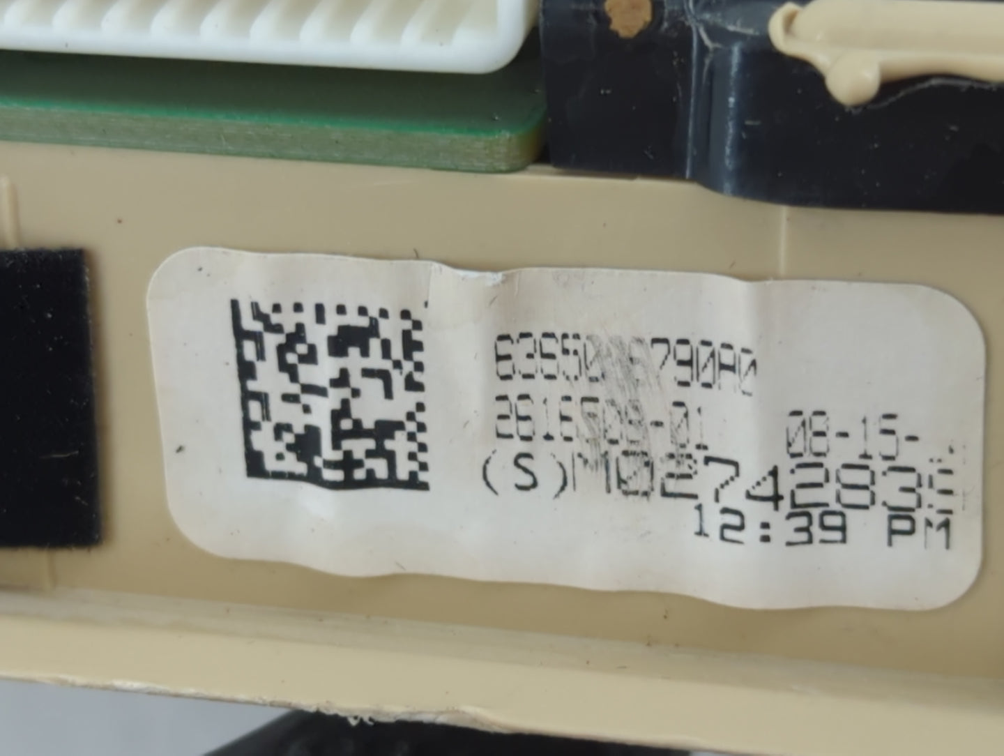 2015 Toyota Camry Overhead Roof Console - Oemusedautoparts1.com