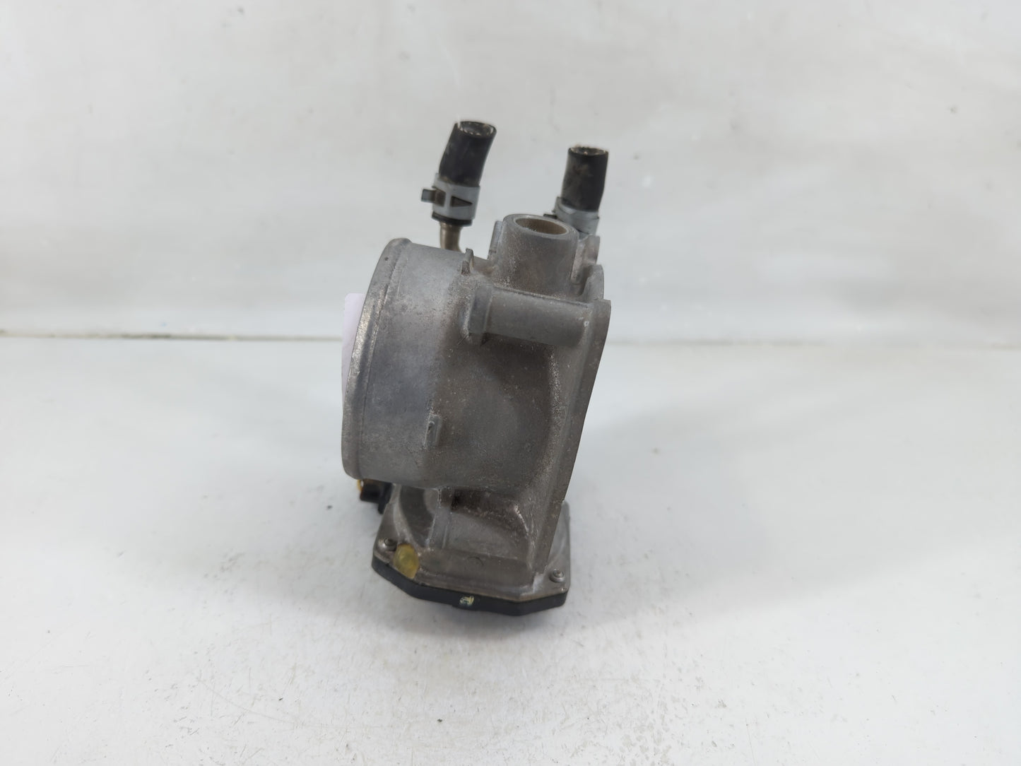 2007-2017 Toyota Camry Throttle Body P/N:22030-0R050 Fits OEM Used Auto Parts - Oemusedautoparts1.com