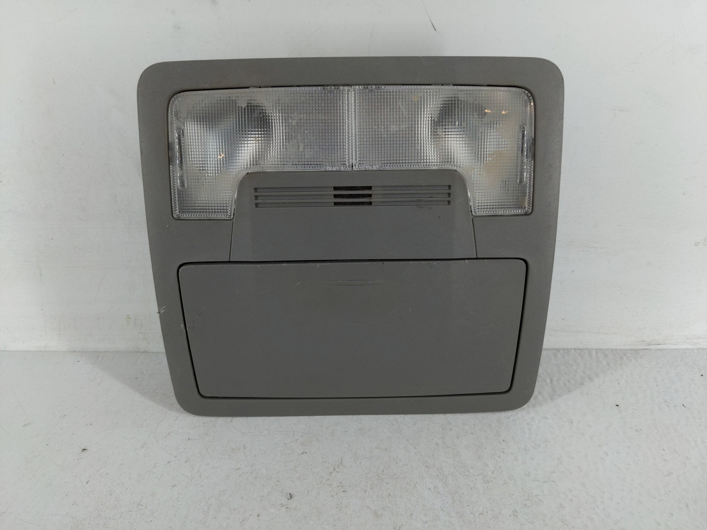 2012-2017 Toyota Camry Overhead Roof Console 1168417 - Oemusedautoparts1.com