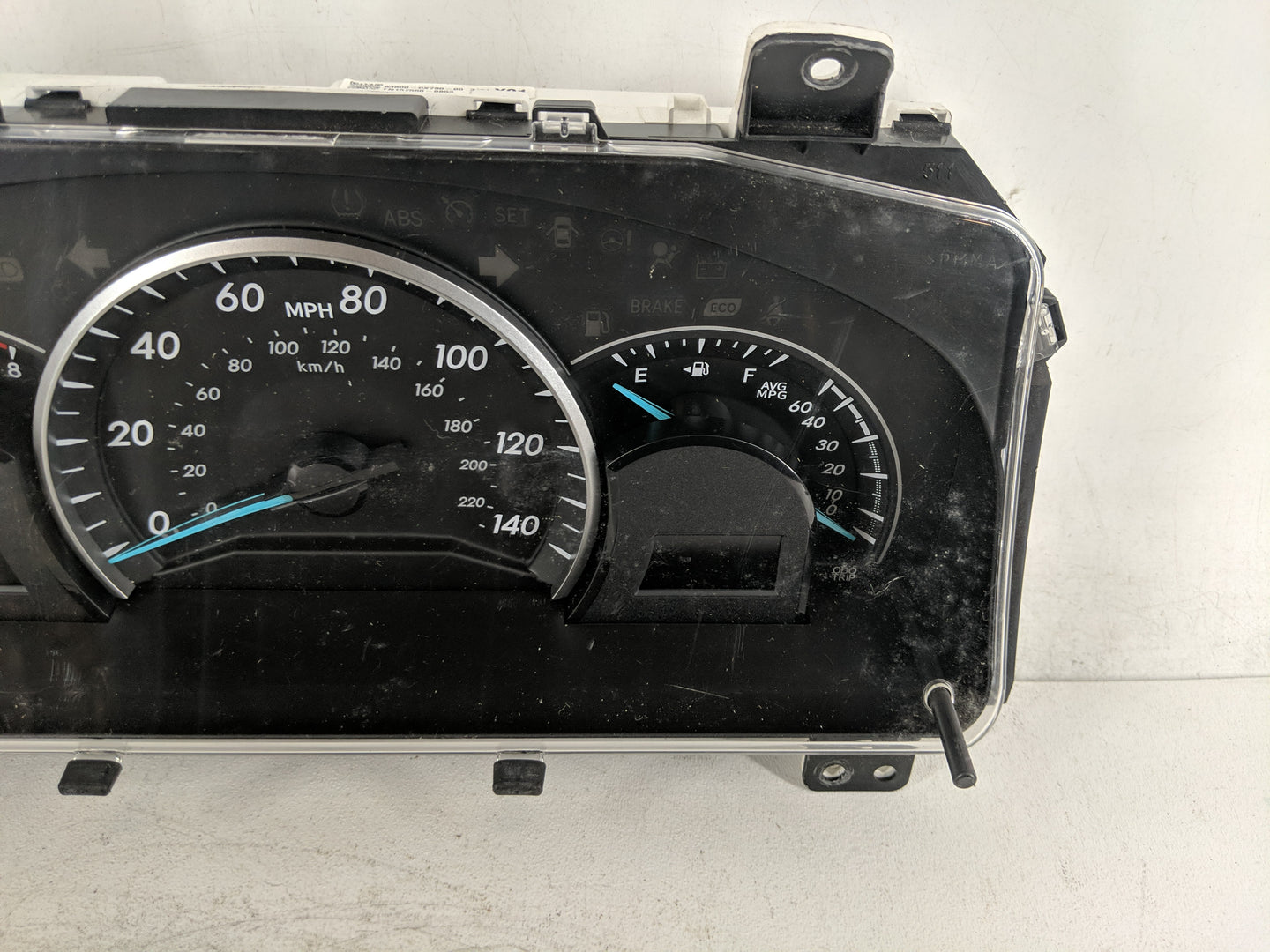 2015-2017 Toyota Camry Instrument Cluster Speedometer Gauges P/N:83800-0X790-00 Fits Fits 2015 2016 2017 OEM Used Auto Parts