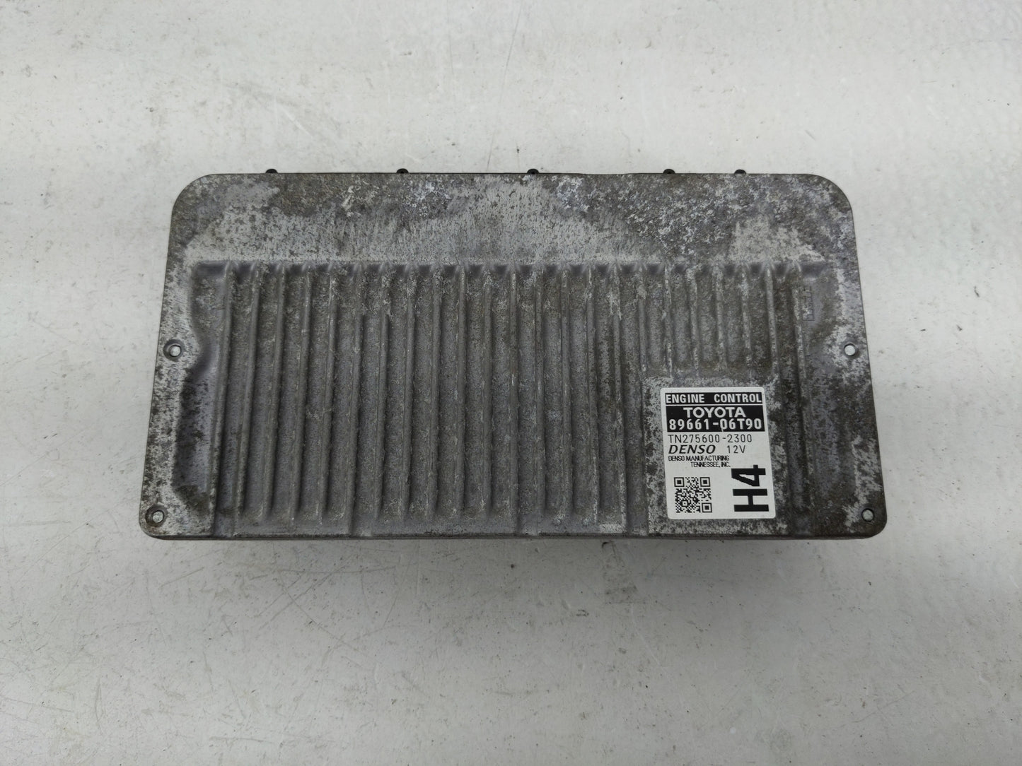 2015 Toyota Camry PCM Engine Control Computer ECU ECM PCU OEM P/N:TN275600-2300 89661-06T90 Fits OEM Used Auto Parts - Oemus