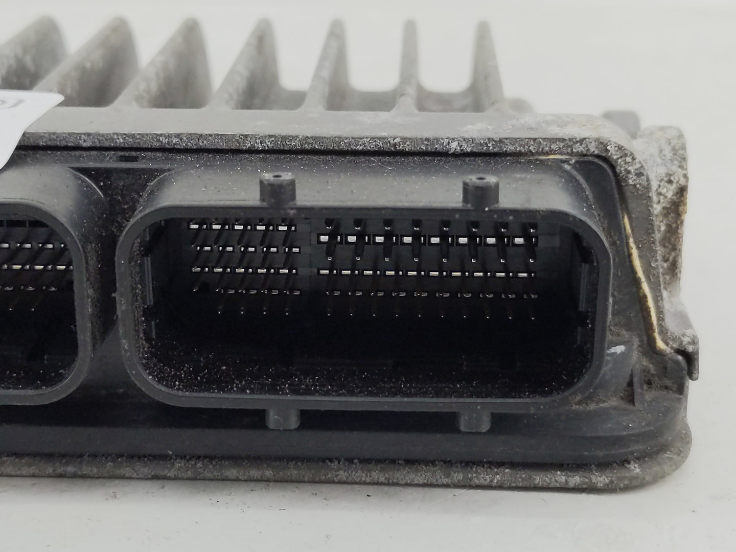 2015 Toyota Camry PCM Engine Control Computer ECU ECM PCU OEM P/N:TN275600-2300 89661-06T90 Fits OEM Used Auto Parts - Oemus
