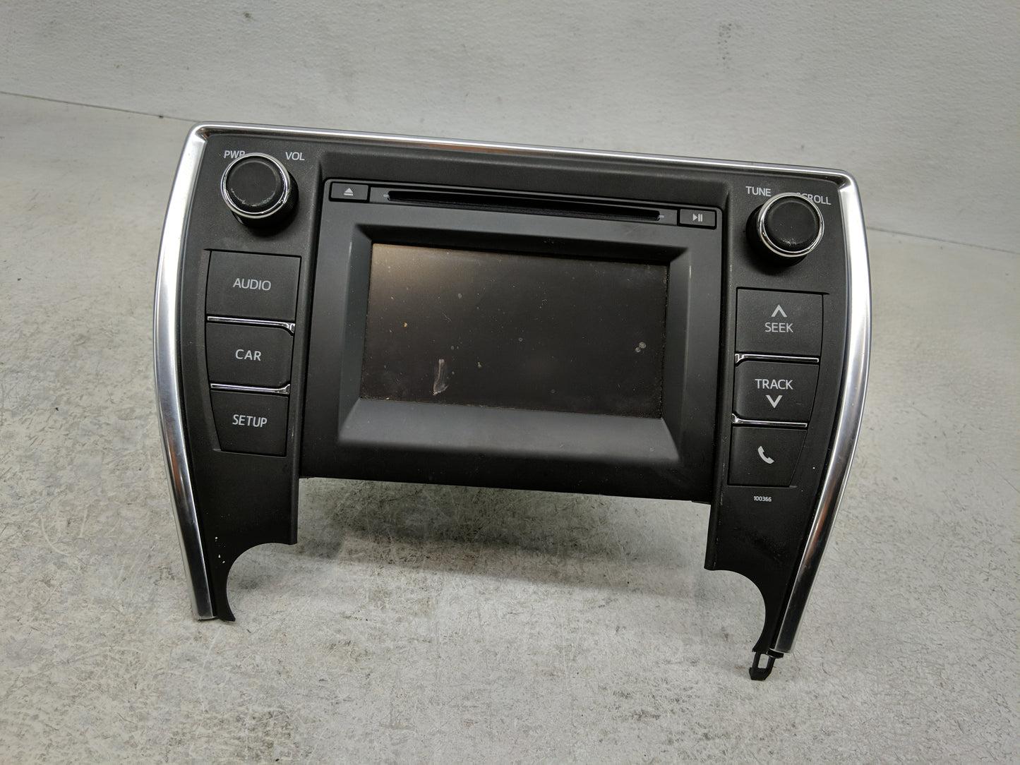 2015 Toyota Camry Radio AM FM Cd Player Receiver Replacement P/N:86140-06390 Fits OEM Used Auto Parts - Oemusedautoparts1.co