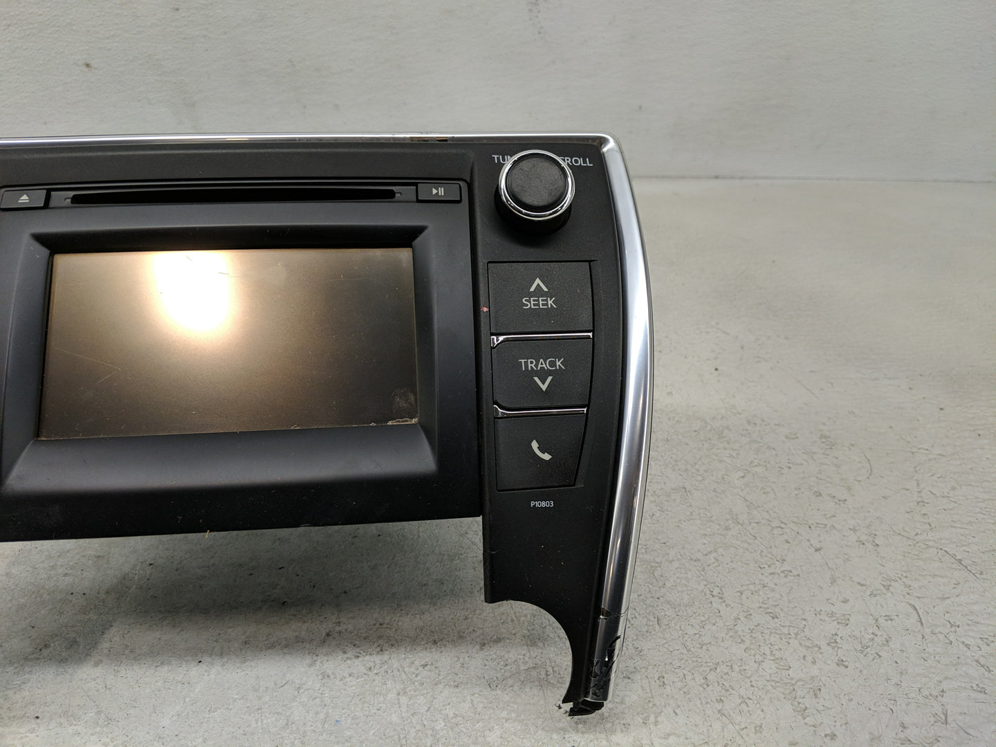 2015 Toyota Camry Radio AM FM Cd Player Receiver Replacement P/N:86140-06370 Fits OEM Used Auto Parts - Oemusedautoparts1.co