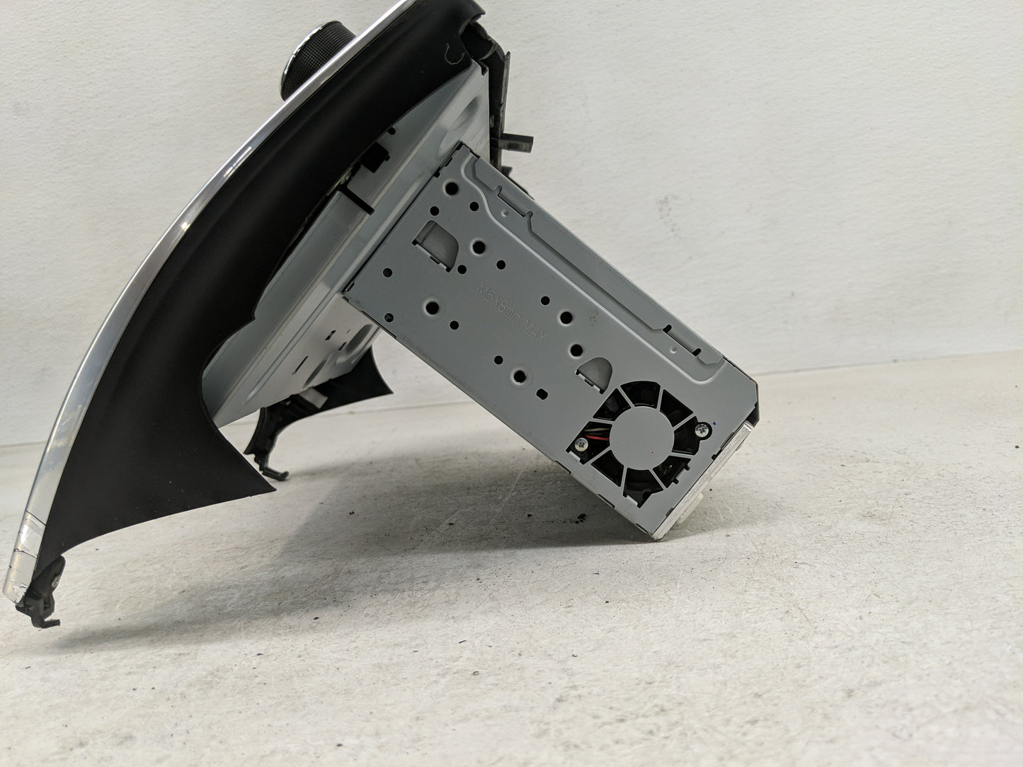 2015 Toyota Camry Radio AM FM Cd Player Receiver Replacement P/N:86140-06370 Fits OEM Used Auto Parts - Oemusedautoparts1.co