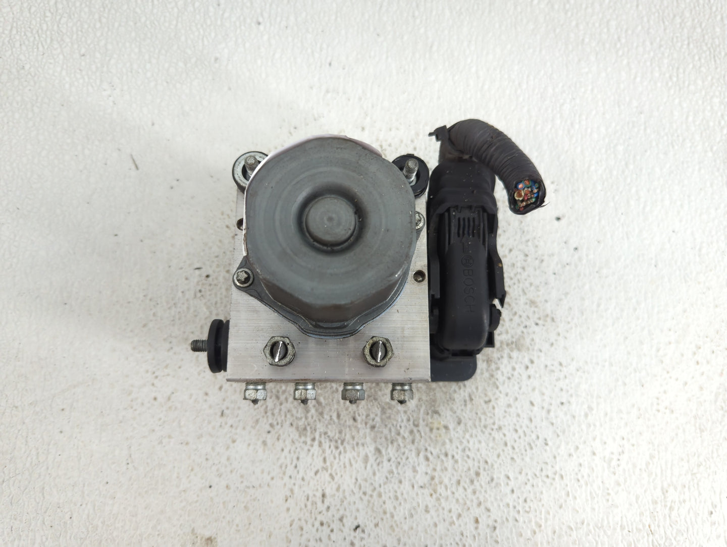 2015-2017 Toyota Camry ABS Pump Control Module Replacement P/N:44540-06180 Fits Fits 2015 2016 2017 OEM Used Auto Parts - Oe