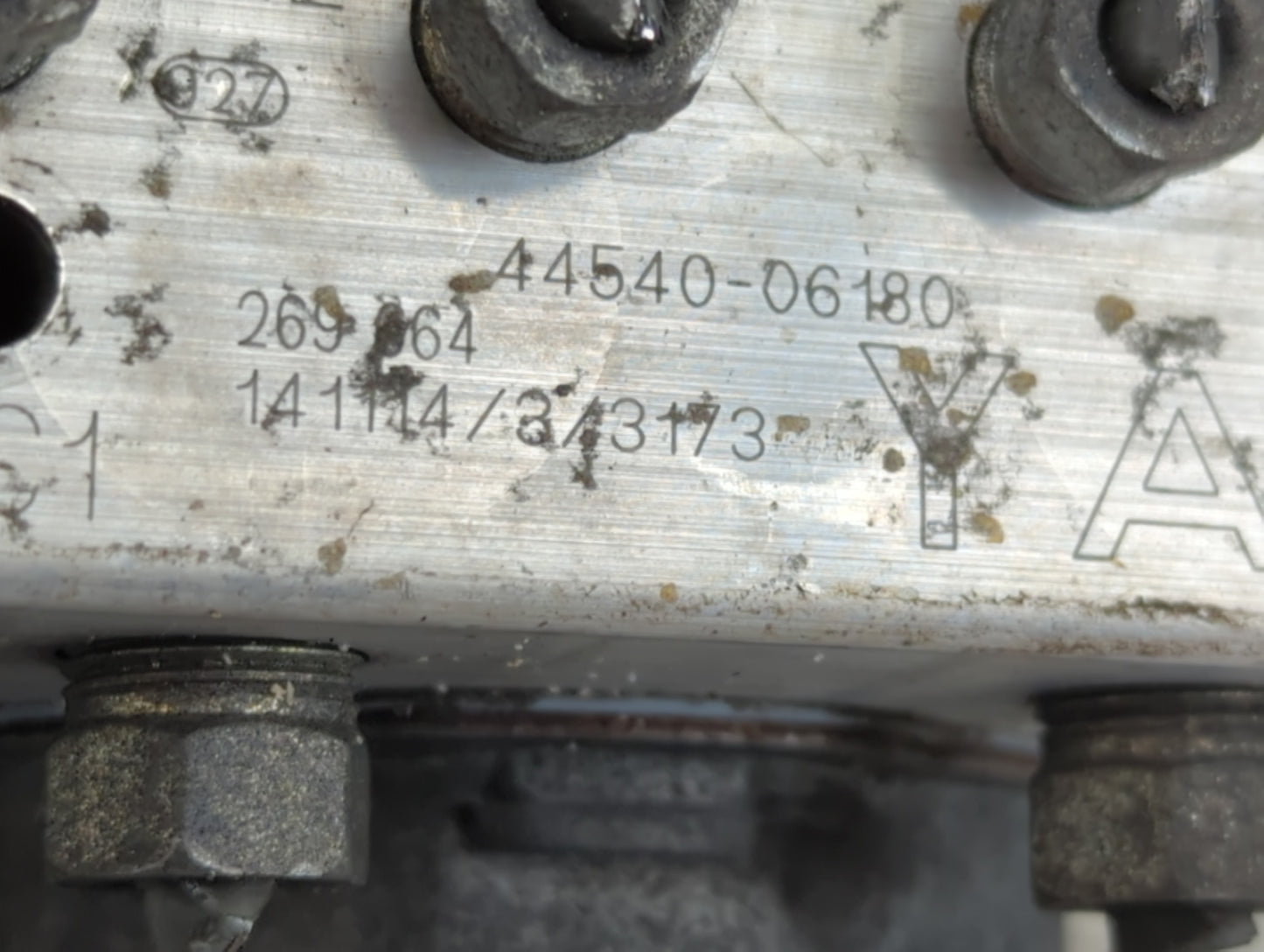 2015-2017 Toyota Camry ABS Pump Control Module Replacement P/N:44540-06180 Fits Fits 2015 2016 2017 OEM Used Auto Parts - Oe