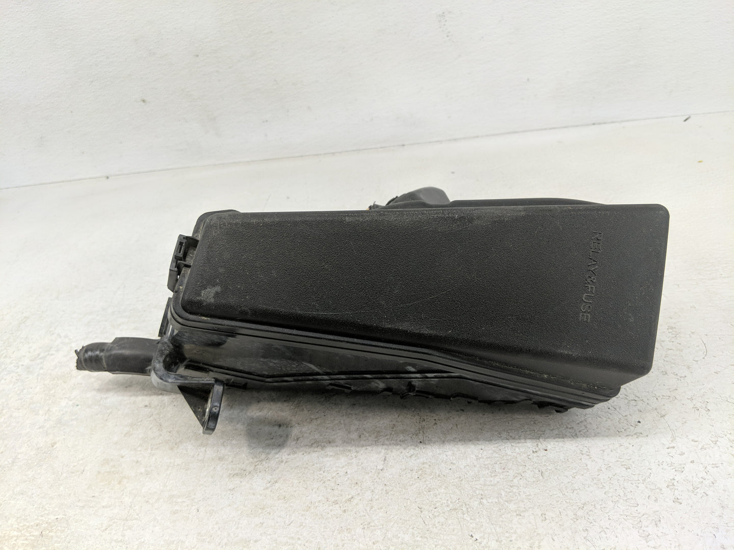 2012-2017 Toyota Camry Fusebox Fuse Box Panel Relay Module P/N:6358-5508 82720-33301 Fits Fits 2012 2013 2014 2015 2016 2017