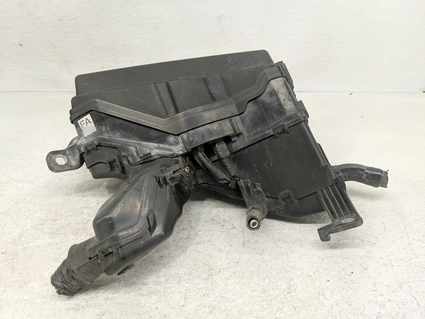 2012-2017 Toyota Camry Fusebox Fuse Box Panel Relay Module P/N:6358-5508 82720-33301 Fits Fits 2012 2013 2014 2015 2016 2017