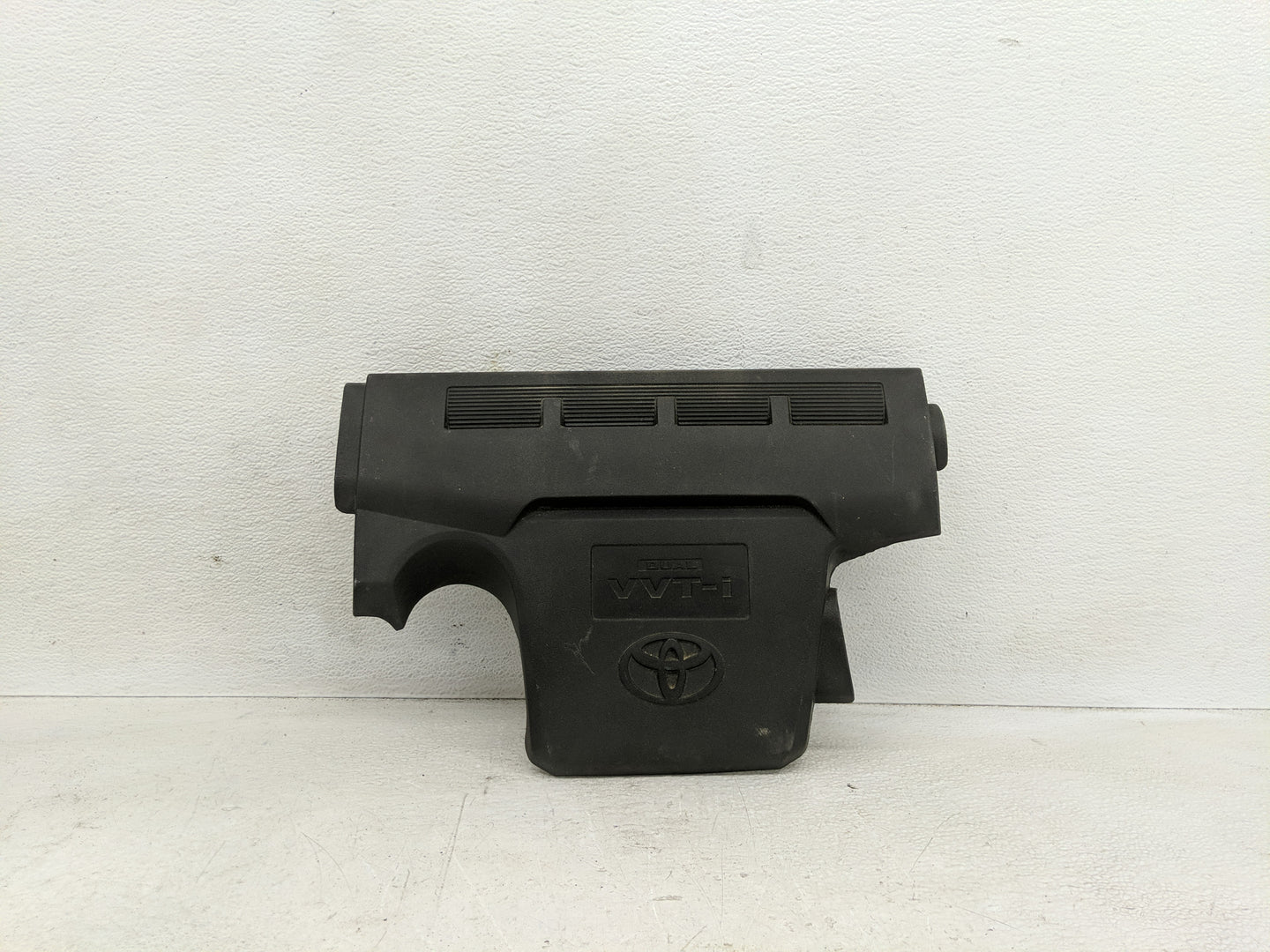 2015 Toyota Camry Engine Cover - Oemusedautoparts1.com