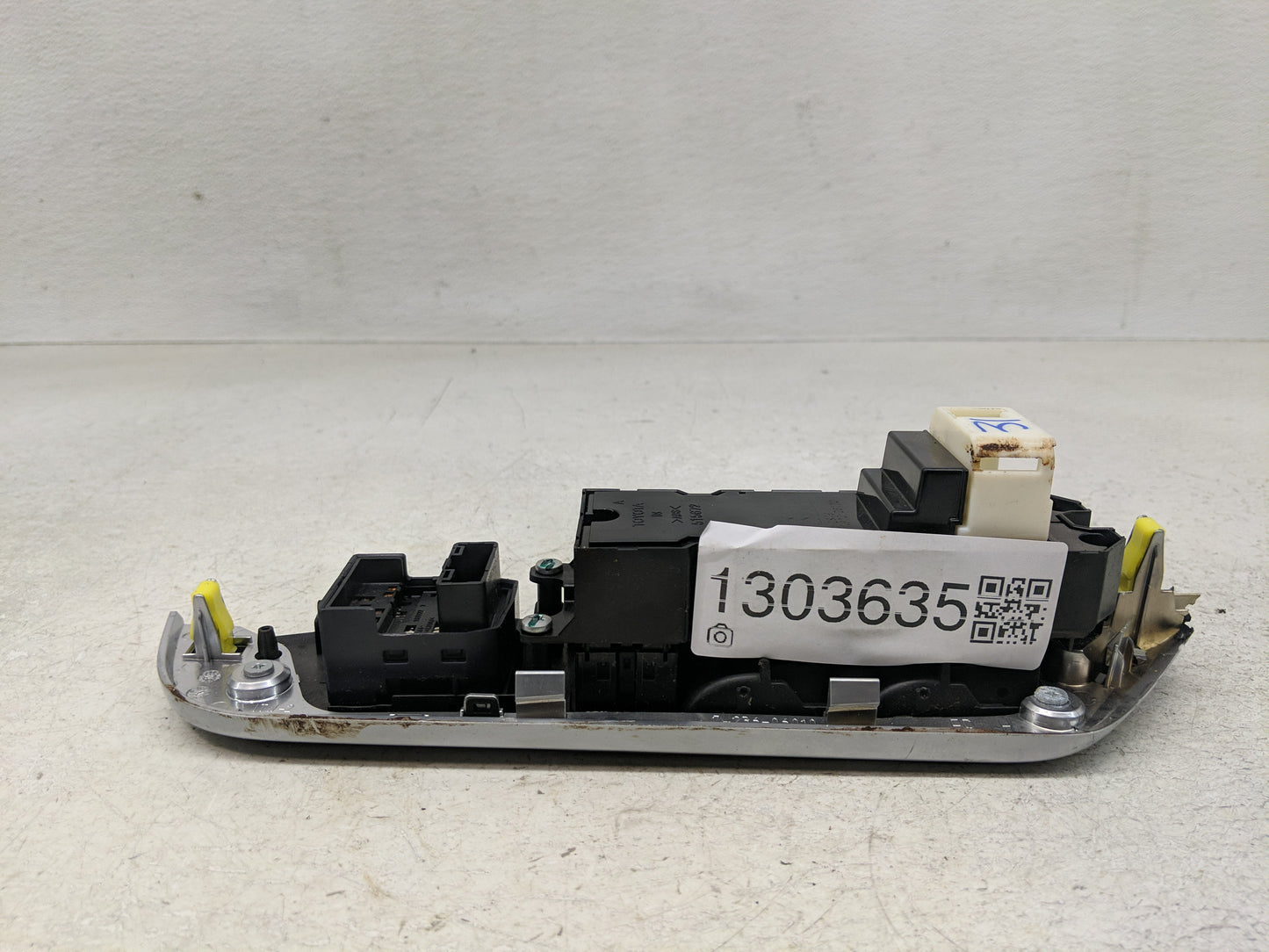 2015-2017 Toyota Camry Master Power Window Switch Replacement Driver Side Left Fits Fits 2015 2016 2017 OEM Used Auto Parts 