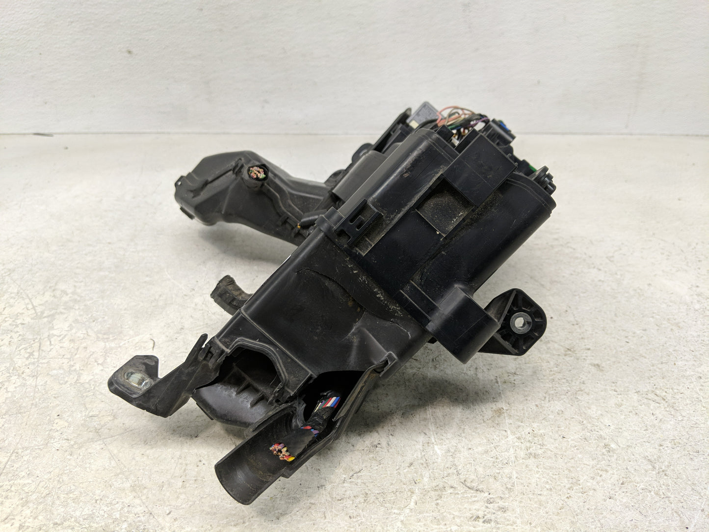 2012-2017 Toyota Camry Fusebox Fuse Box Panel Relay Module P/N:82662-06170 Fits Fits 2012 2013 2014 2015 2016 2017 OEM Used 