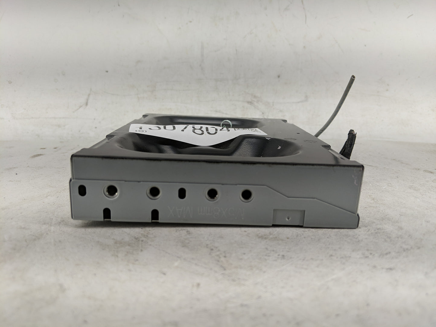 2015 Toyota Camry Radio AM FM Cd Player Receiver Replacement P/N:86180-0E011 Fits OEM Used Auto Parts - Oemusedautoparts1.co