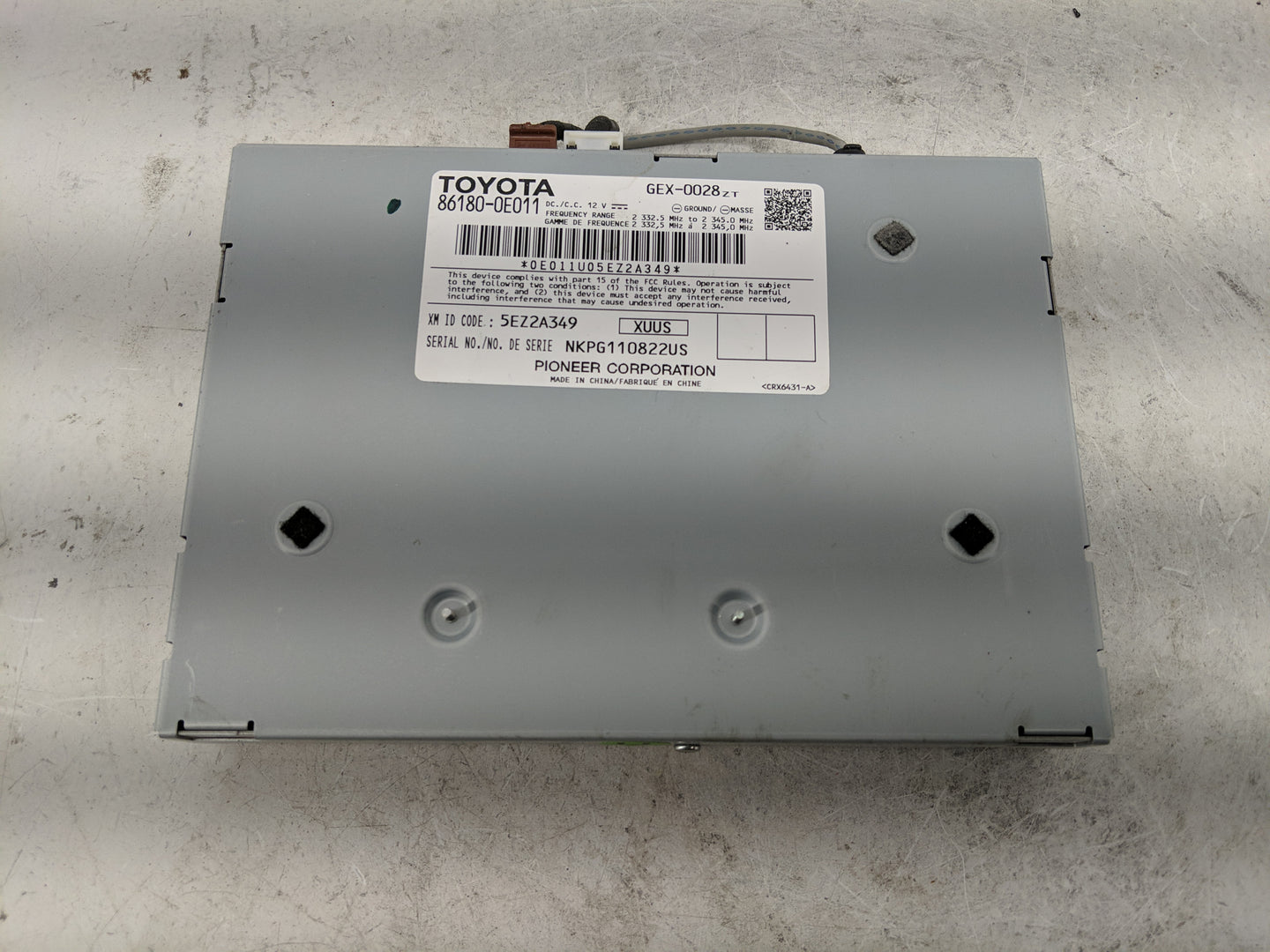 2015 Toyota Camry Radio AM FM Cd Player Receiver Replacement P/N:86180-0E011 Fits OEM Used Auto Parts - Oemusedautoparts1.co
