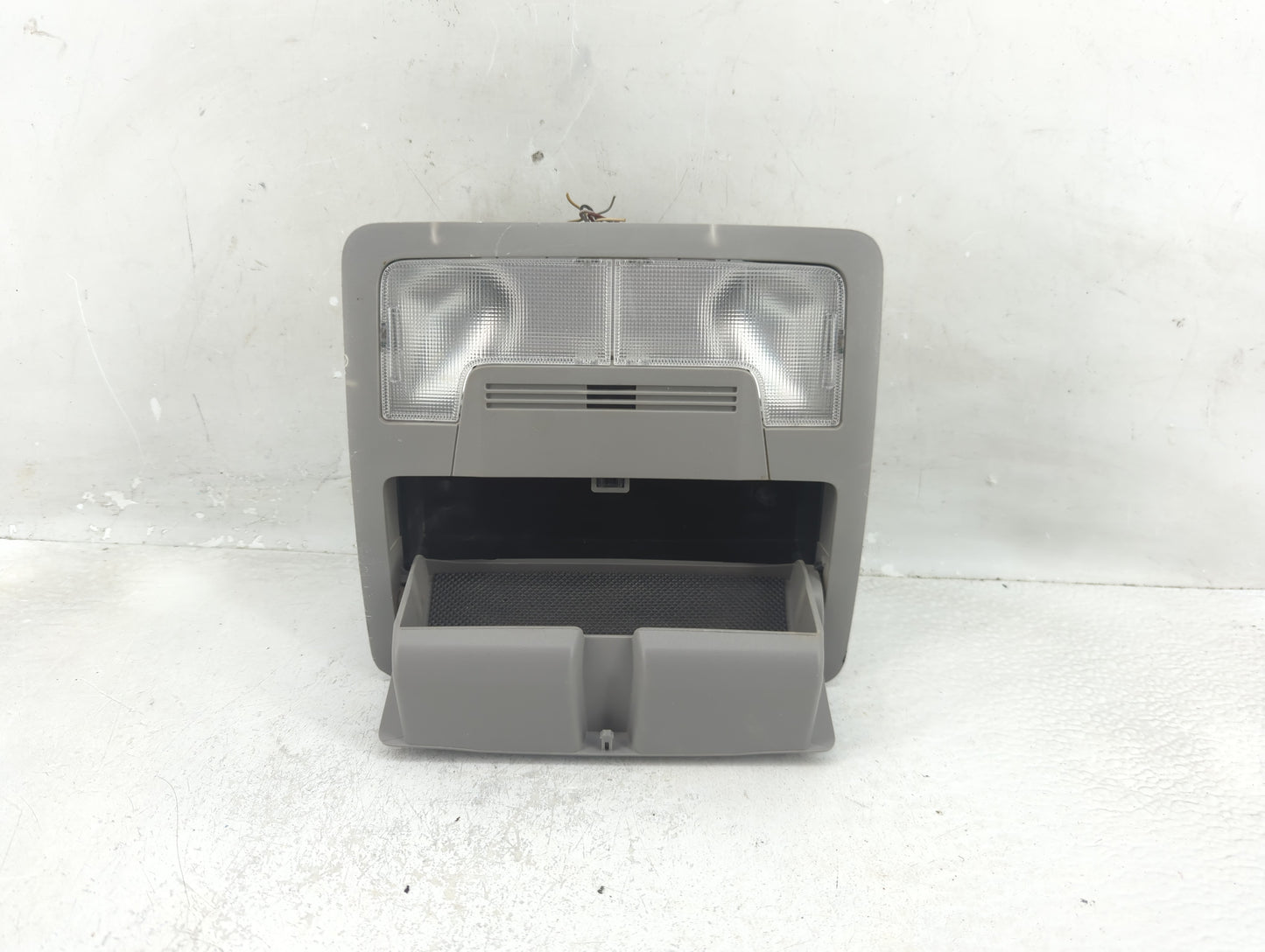 2012-2017 Toyota Camry Overhead Roof Console 1321871 - Oemusedautoparts1.com