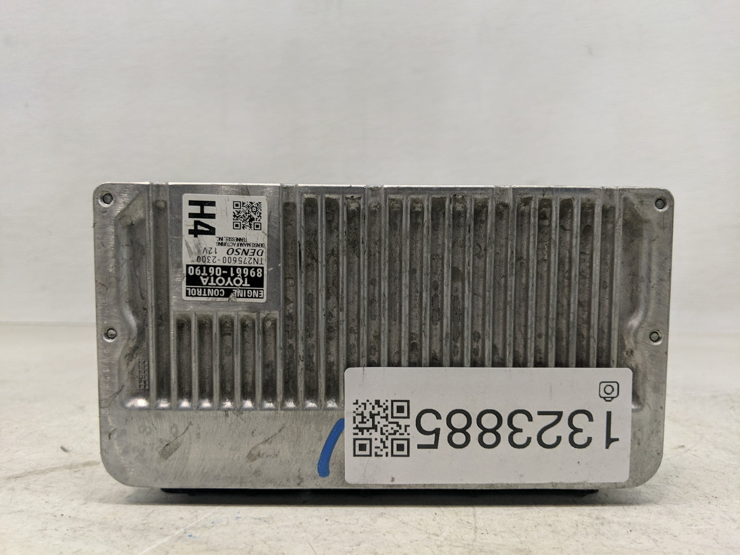 2015 Toyota Camry PCM Engine Control Computer ECU ECM PCU OEM P/N:TN275600-2300 89661-06T90 Fits OEM Used Auto Parts - Oemus