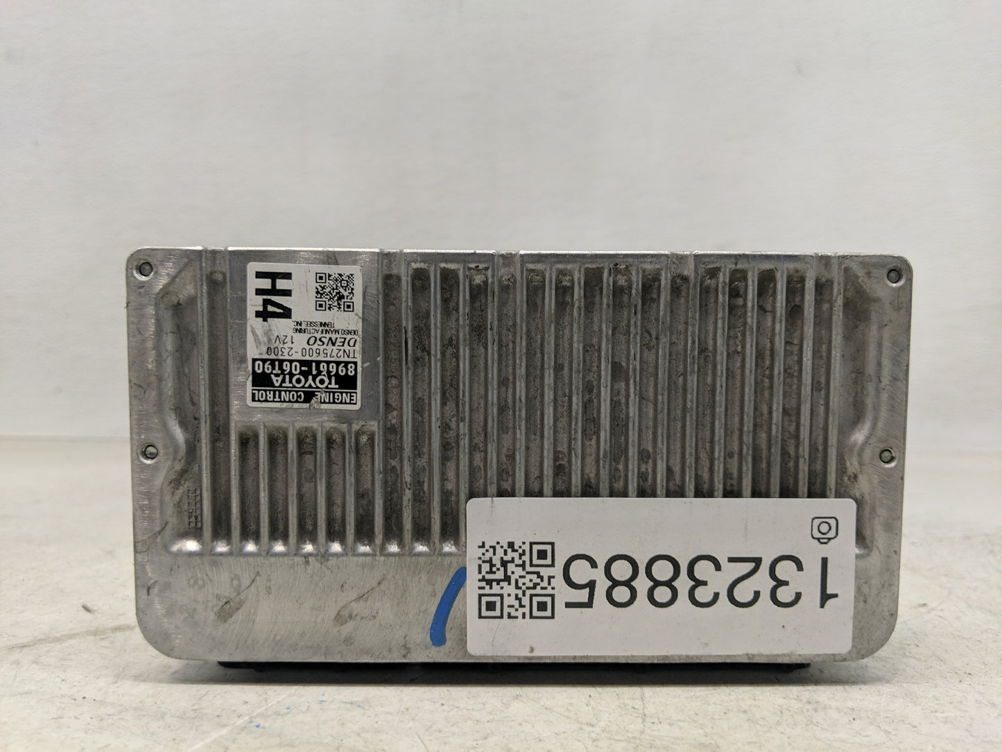 2015 Toyota Camry PCM Engine Control Computer ECU ECM PCU OEM P/N:TN275600-2300 89661-06T90 Fits OEM Used Auto Parts - Oemus