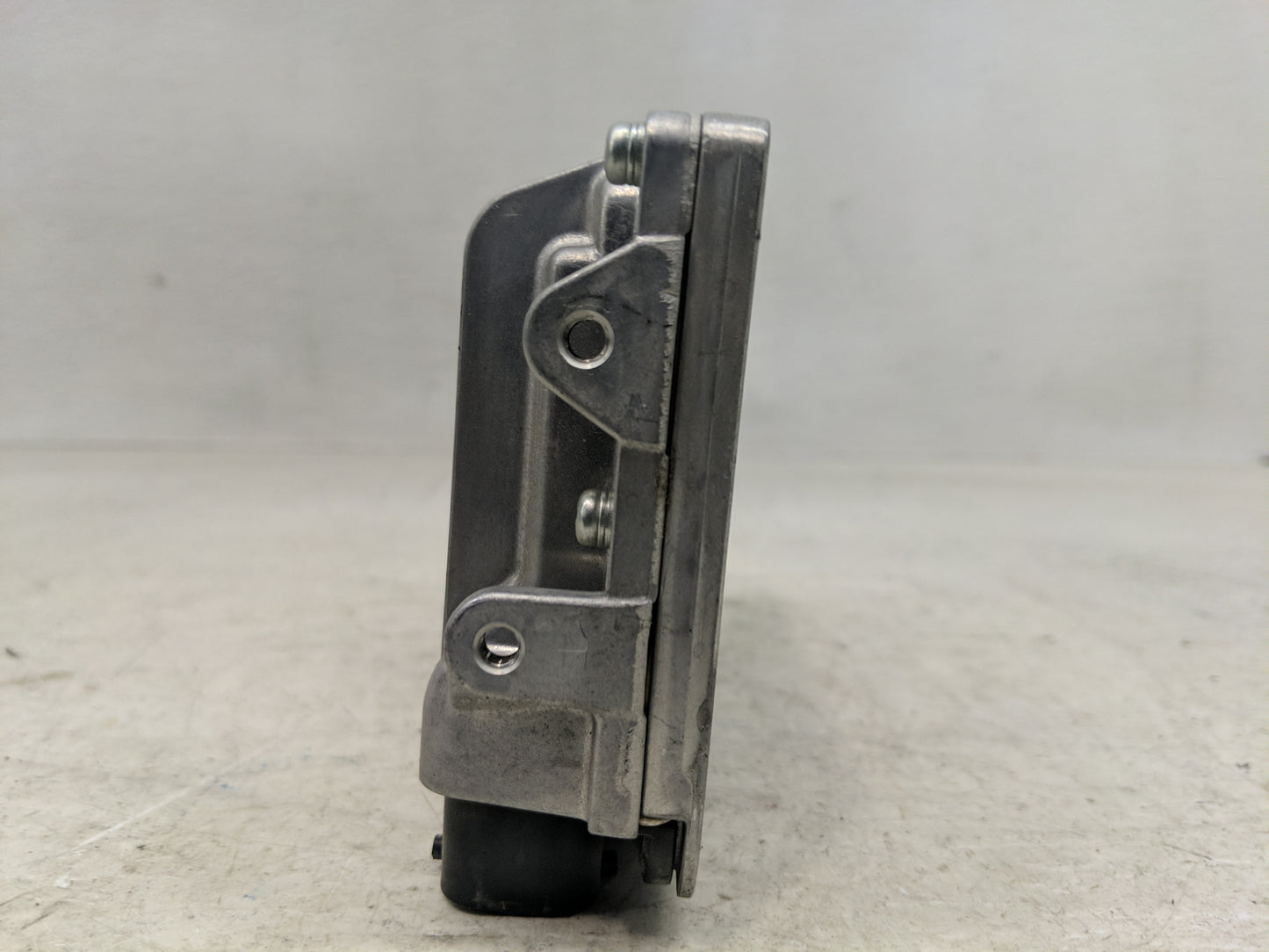 2015 Toyota Camry PCM Engine Control Computer ECU ECM PCU OEM P/N:TN275600-2300 89661-06T90 Fits OEM Used Auto Parts - Oemus