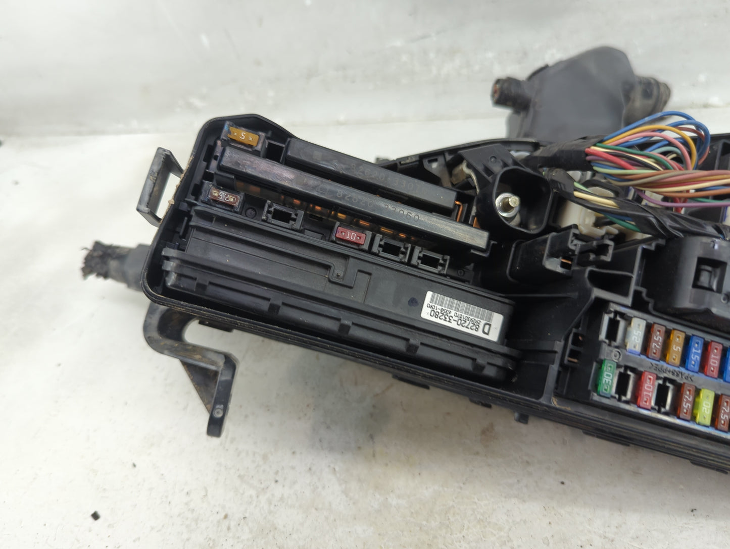 2012-2017 Toyota Camry Fusebox Fuse Box Panel Relay Module P/N:82662-06200 82662-33390 Fits Fits 2012 2013 2014 2015 2016 20
