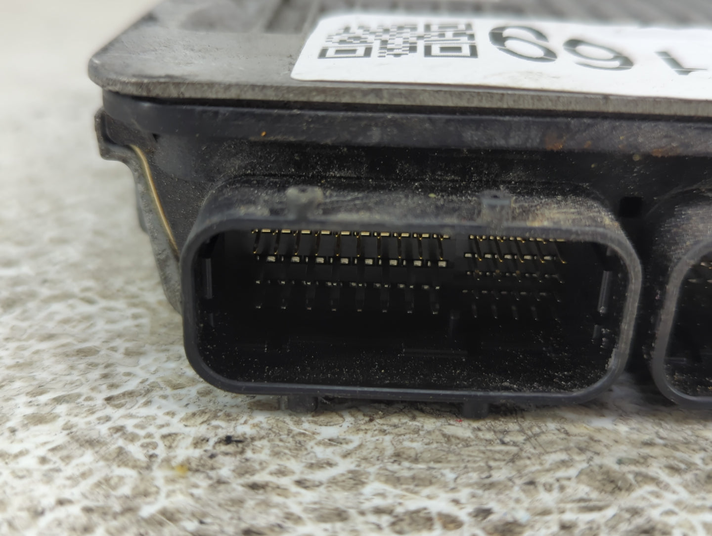 2015 Toyota Camry PCM Engine Control Computer ECU ECM PCU OEM P/N:TN275600-2540 89661-06U10 Fits OEM Used Auto Parts - Oemus