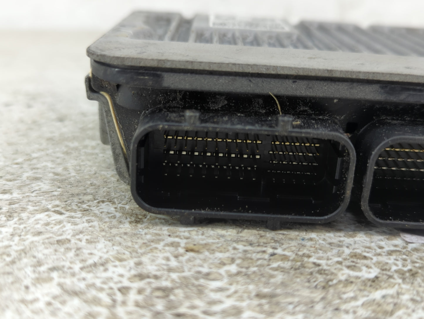 2015 Toyota Camry PCM Engine Control Computer ECU ECM PCU OEM P/N:89661-06N10 Fits OEM Used Auto Parts - Oemusedautoparts1.c