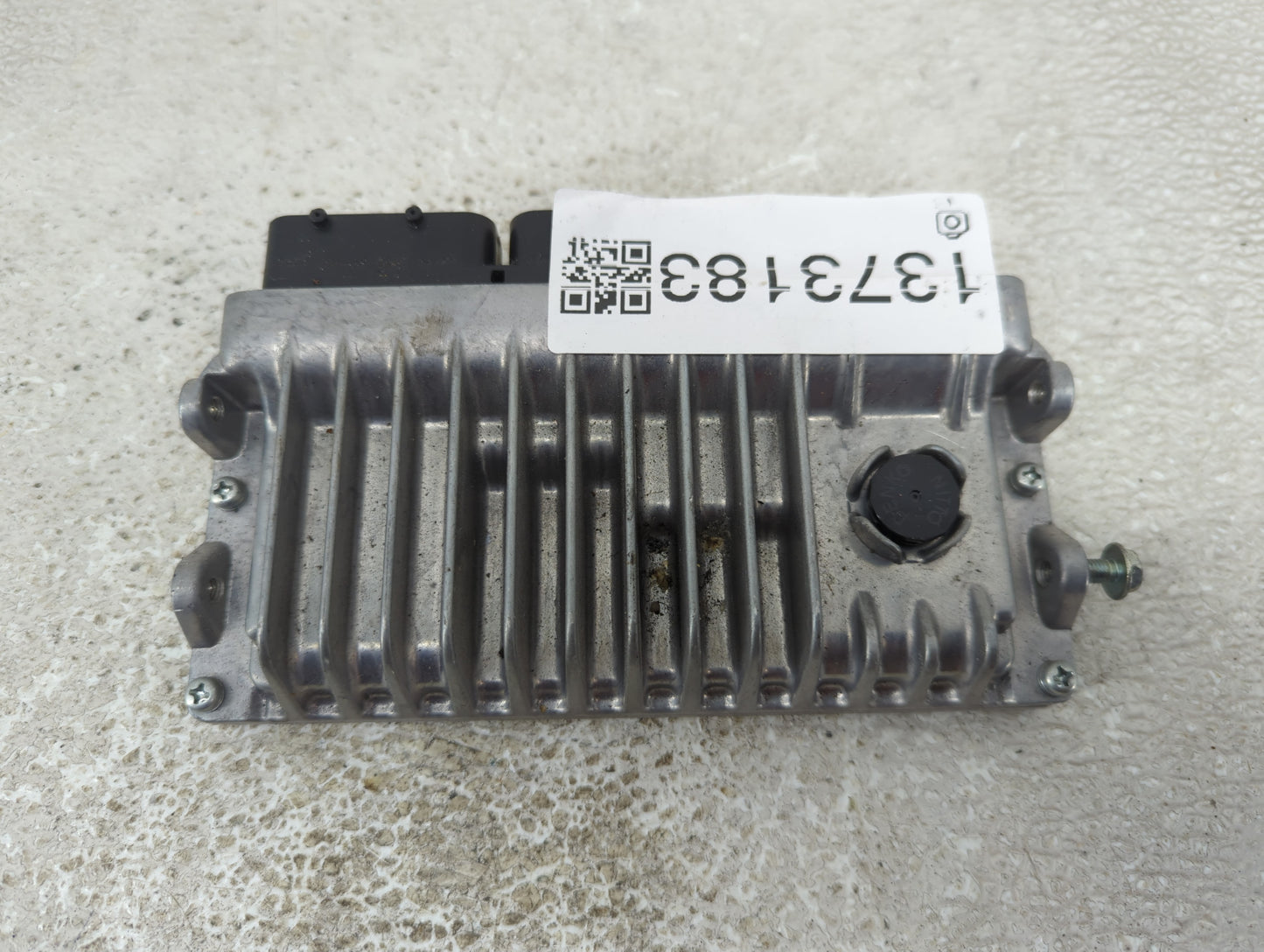 2015 Toyota Camry PCM Engine Control Computer ECU ECM PCU OEM P/N:89661-06N10 Fits OEM Used Auto Parts - Oemusedautoparts1.c