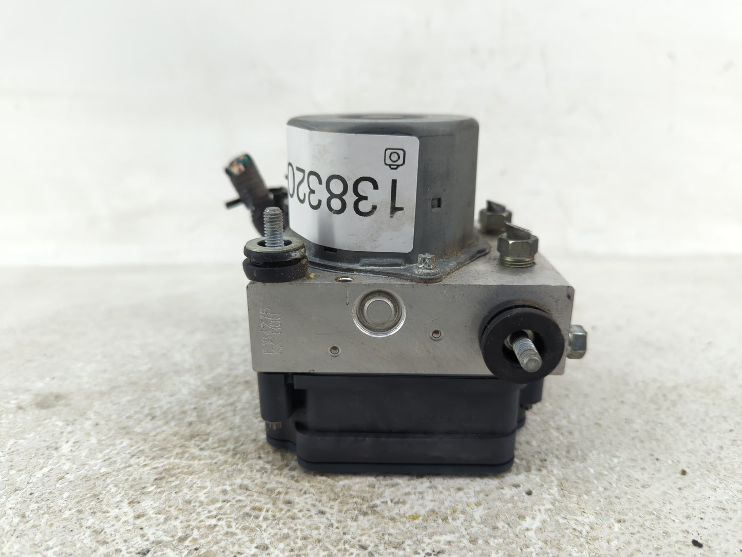 2015-2017 Toyota Camry ABS Pump Control Module Replacement P/N:44540-06180 Fits Fits 2015 2016 2017 OEM Used Auto Parts - Oe