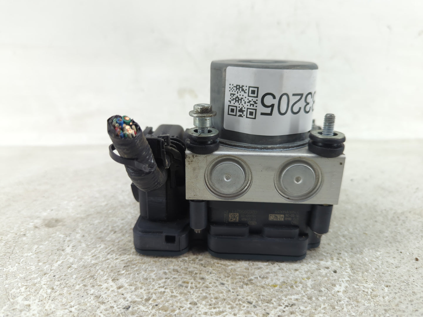 2015-2017 Toyota Camry ABS Pump Control Module Replacement P/N:44540-06180 Fits Fits 2015 2016 2017 OEM Used Auto Parts - Oe