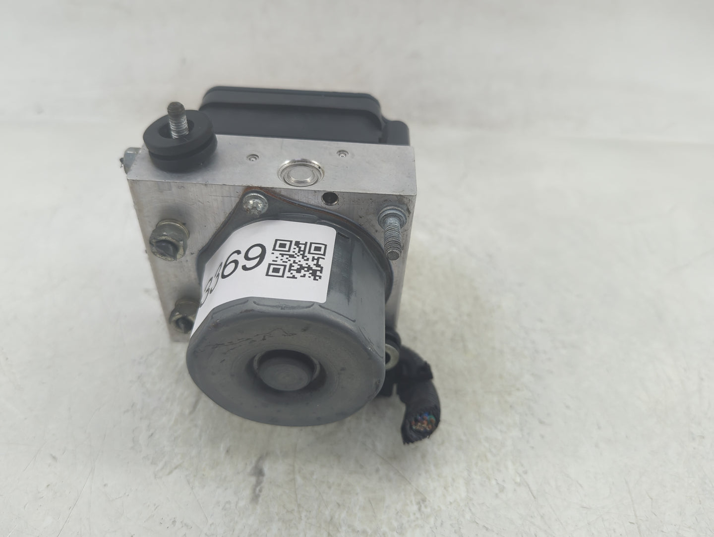 2015-2017 Toyota Camry ABS Pump Control Module Replacement P/N:0265956211 2265106527 Fits Fits 2015 2016 2017 OEM Used Auto 