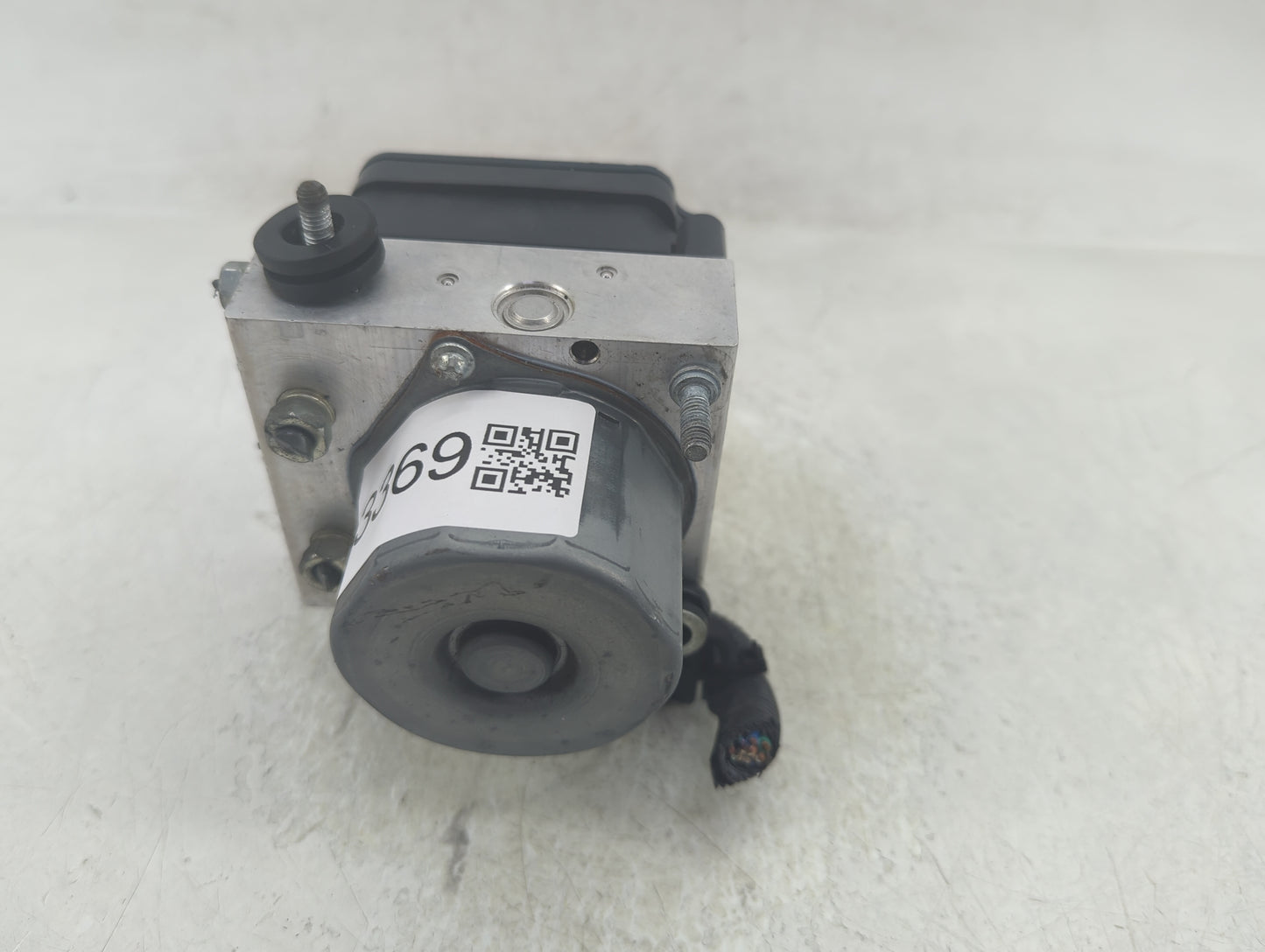 2015-2017 Toyota Camry ABS Pump Control Module Replacement P/N:0265956211 2265106527 Fits Fits 2015 2016 2017 OEM Used Auto 