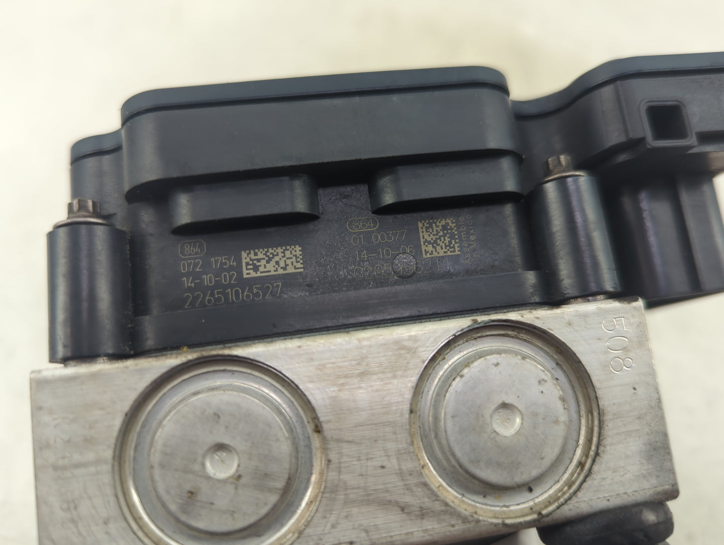 2015-2017 Toyota Camry ABS Pump Control Module Replacement P/N:0265956211 2265106527 Fits Fits 2015 2016 2017 OEM Used Auto 