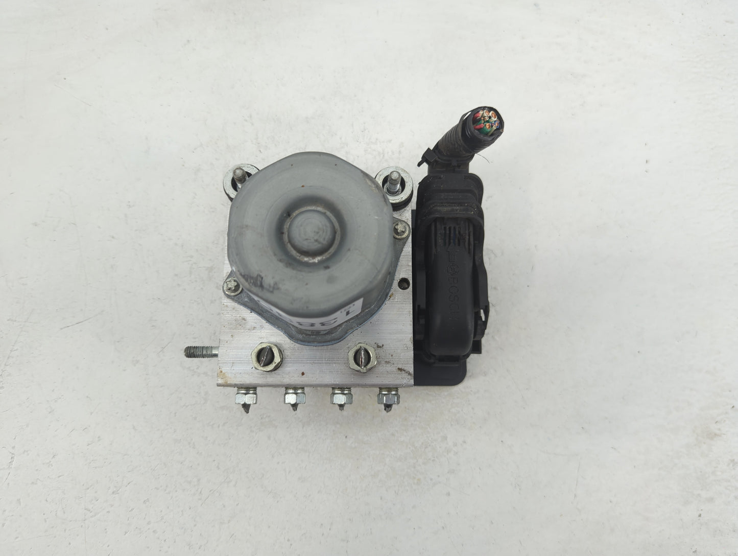 2012-2017 Toyota Camry ABS Pump Control Module Replacement P/N:44540-06180 Fits Fits 2012 2013 2014 2015 2016 2017 2018 OEM 