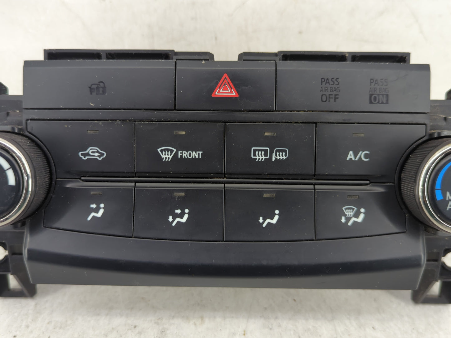 2015-2017 Toyota Camry Climate Control Module Temperature AC/Heater Replacement P/N:0650770329 Fits Fits 2015 2016 2017 OEM 