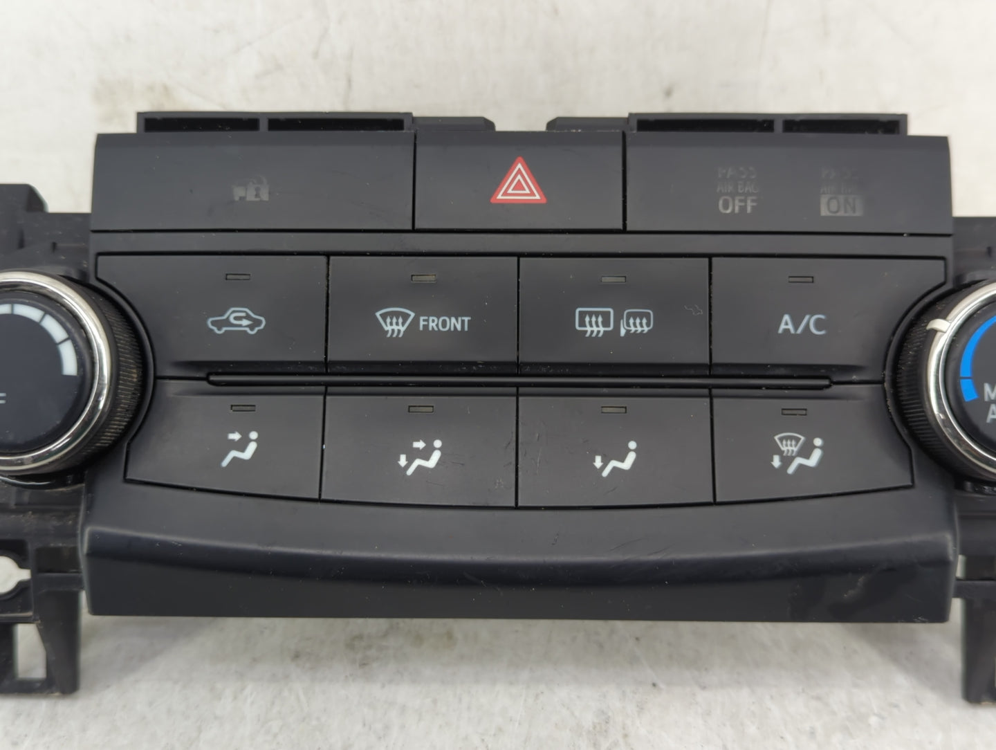 2015-2017 Toyota Camry Climate Control Module Temperature AC/Heater Replacement Fits Fits 2015 2016 2017 OEM Used Auto Parts