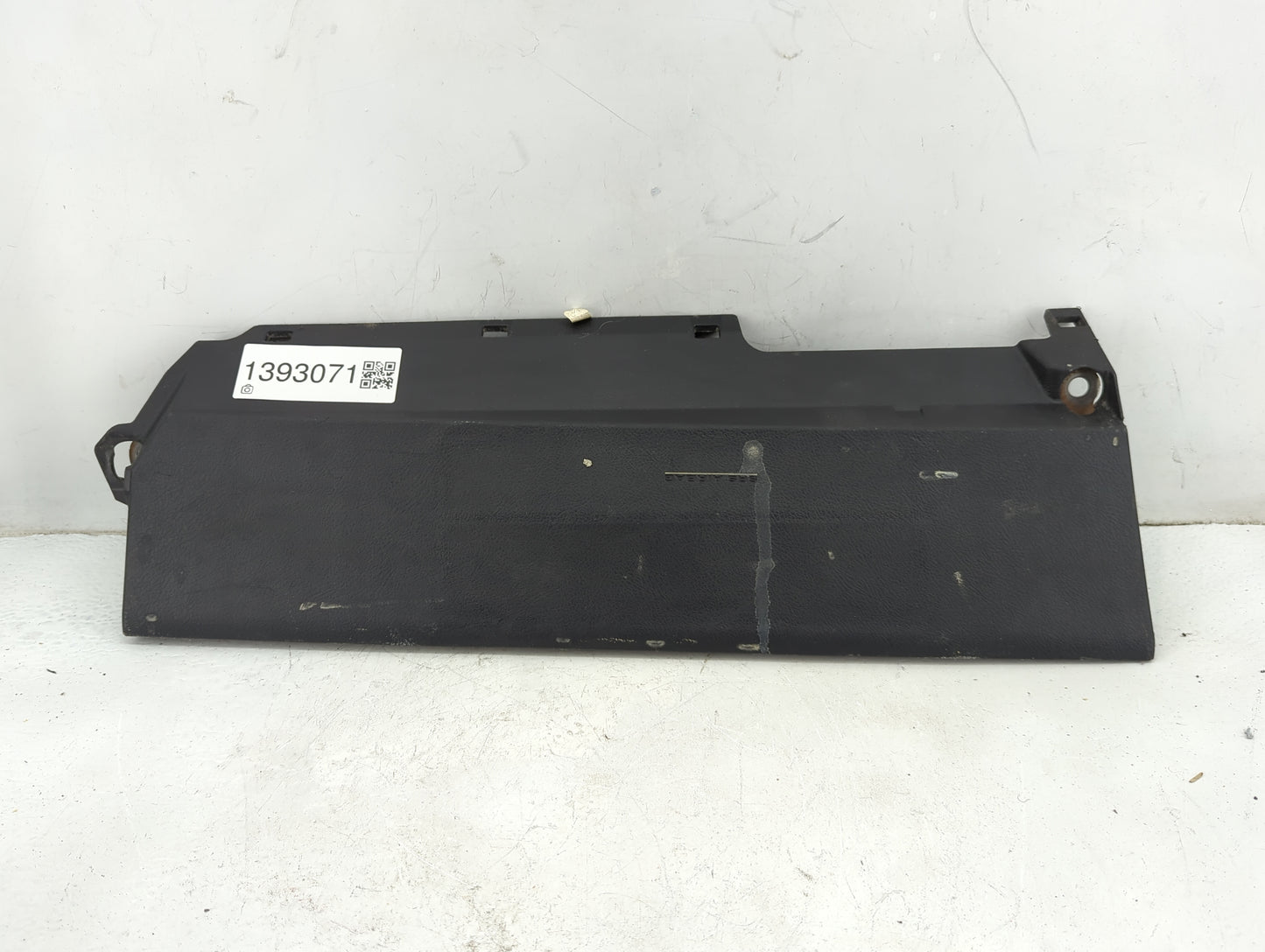 2012-2017 Toyota Camry Air Bag Passenger Right Knee OEM Fits Fits 2012 2013 2014 2015 2016 2017 OEM Used Auto Parts - Oemuse