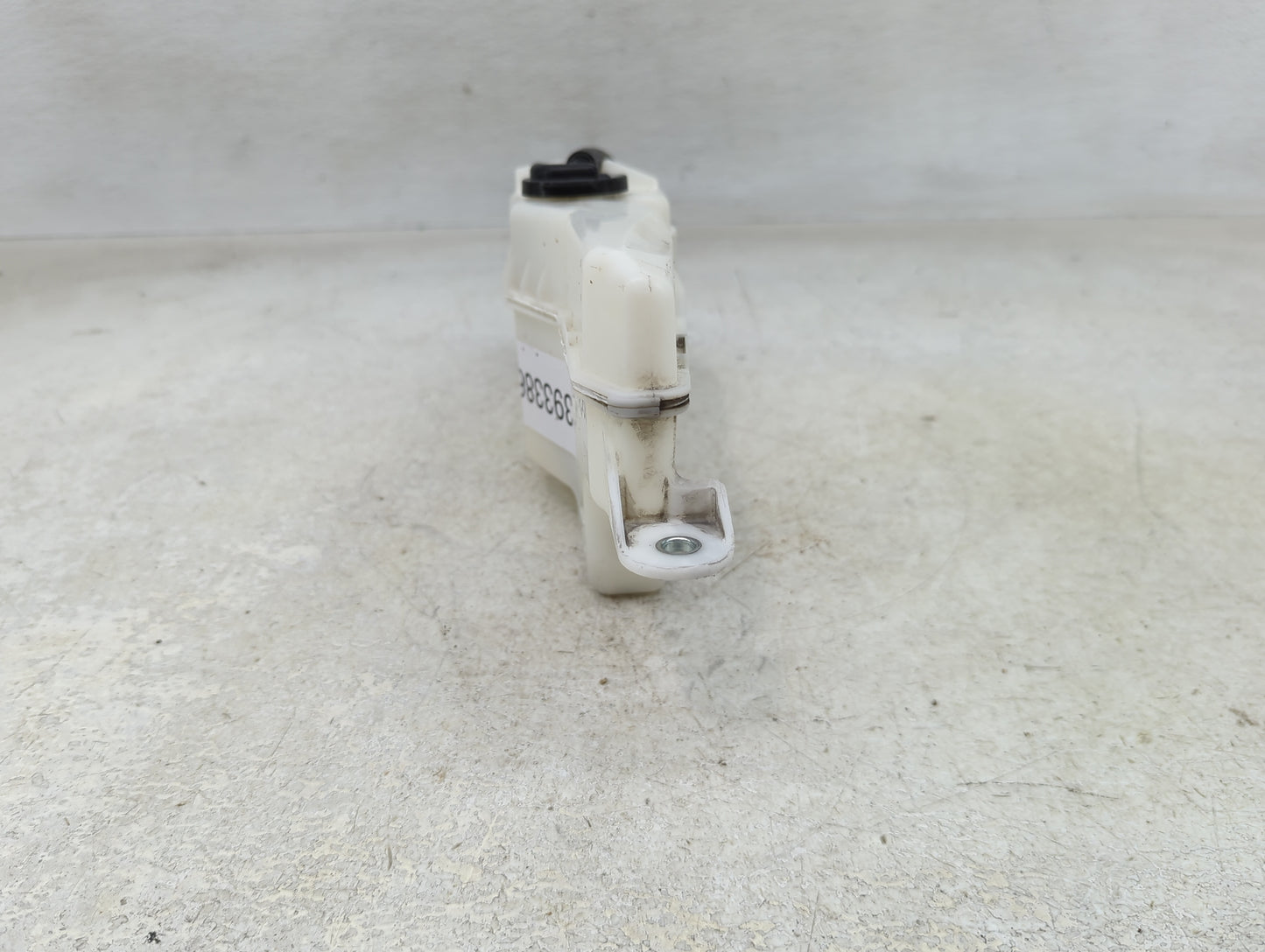 2012-2017 Toyota Camry Radiator Coolant Overflow Expansion Tank Bottle - Oemusedautoparts1.com