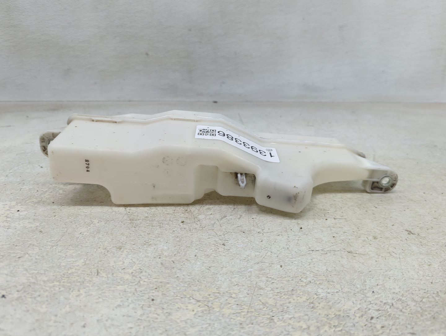 2012-2017 Toyota Camry Radiator Coolant Overflow Expansion Tank Bottle - Oemusedautoparts1.com