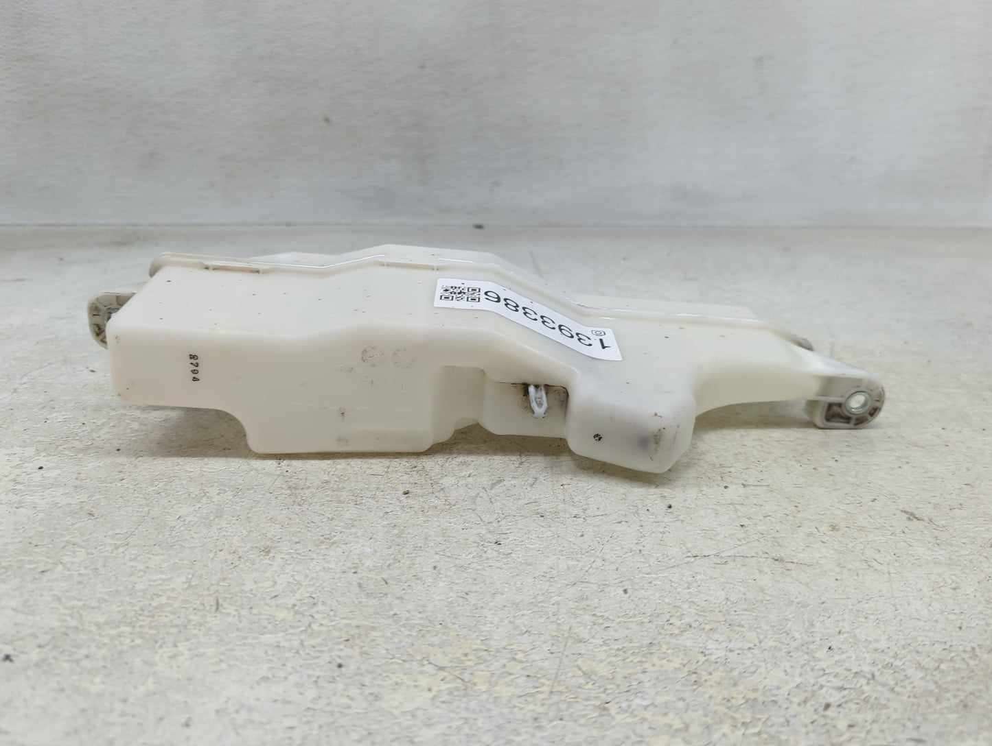 2012-2017 Toyota Camry Radiator Coolant Overflow Expansion Tank Bottle - Oemusedautoparts1.com