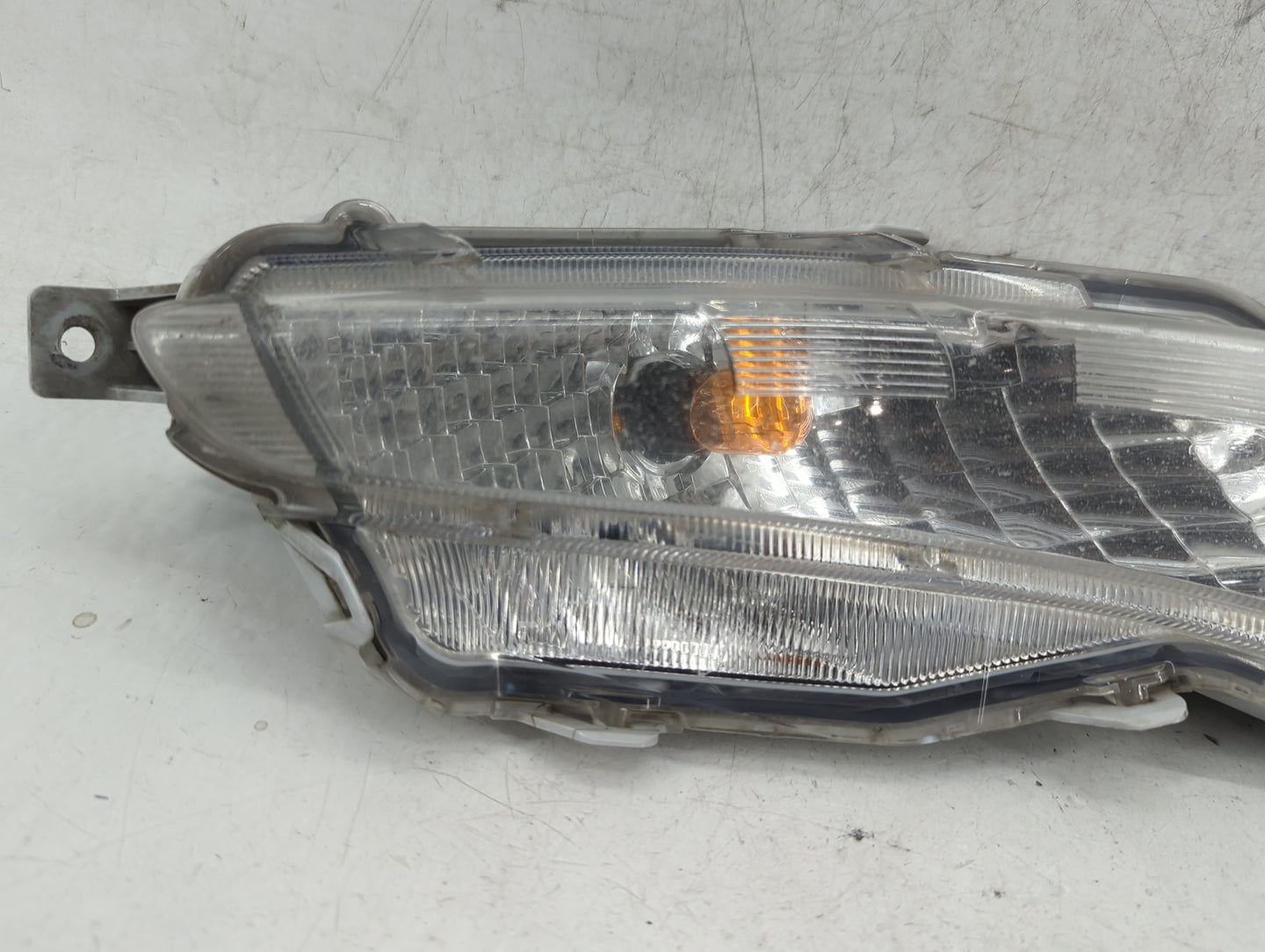 2015-2017 Toyota Camry Passenger Right Oem Front Light Lamp - Oemusedautoparts1.com