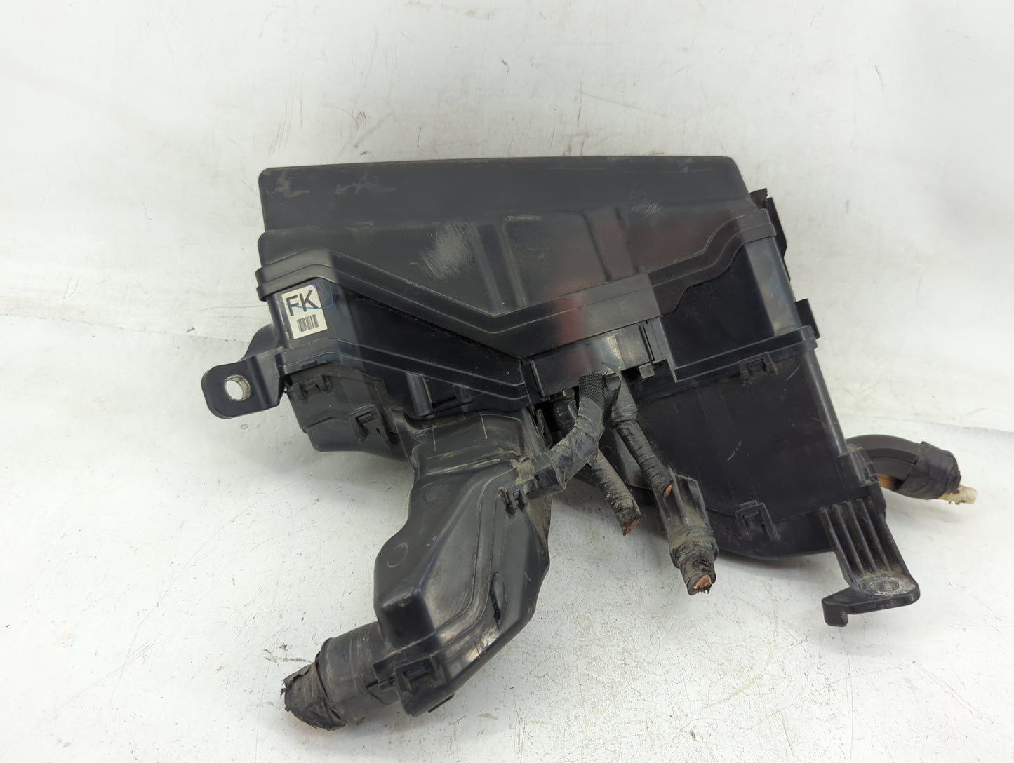 2012-2017 Toyota Camry Fusebox Fuse Box Panel Relay Module P/N:82720-33301 Fits Fits 2012 2013 2014 2015 2016 2017 OEM Used 