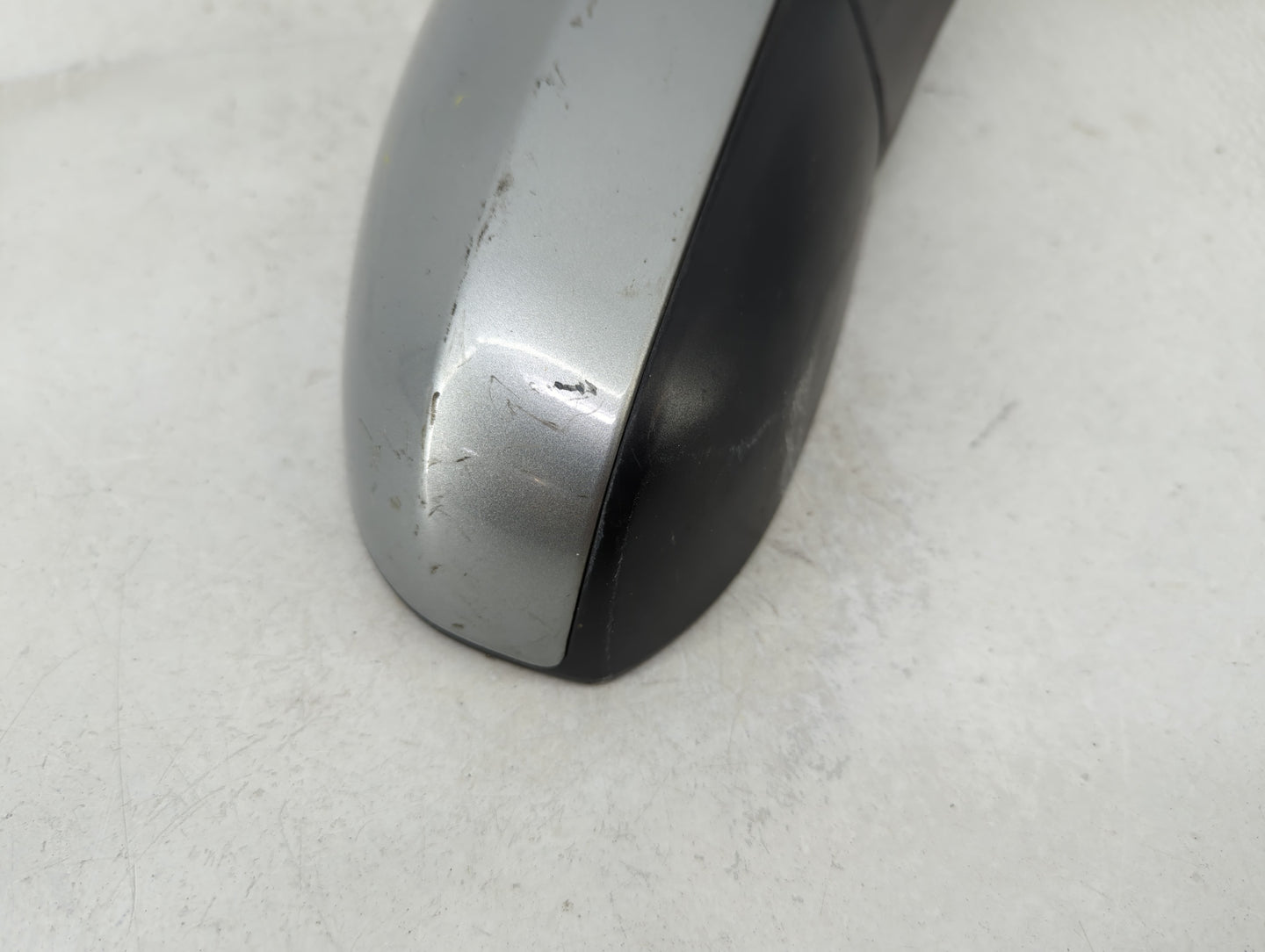 2015-2017 Toyota Camry Passenger Side View Mirror - Right Door Mirror OEM Used - Oemusedautoparts1.com